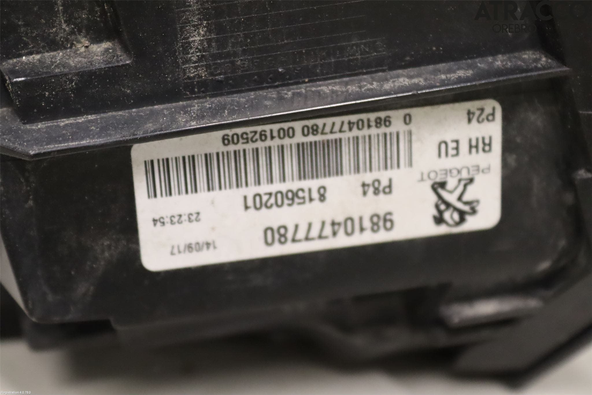 Peugeot 3008 17-24 Bakljus Lucka Hö