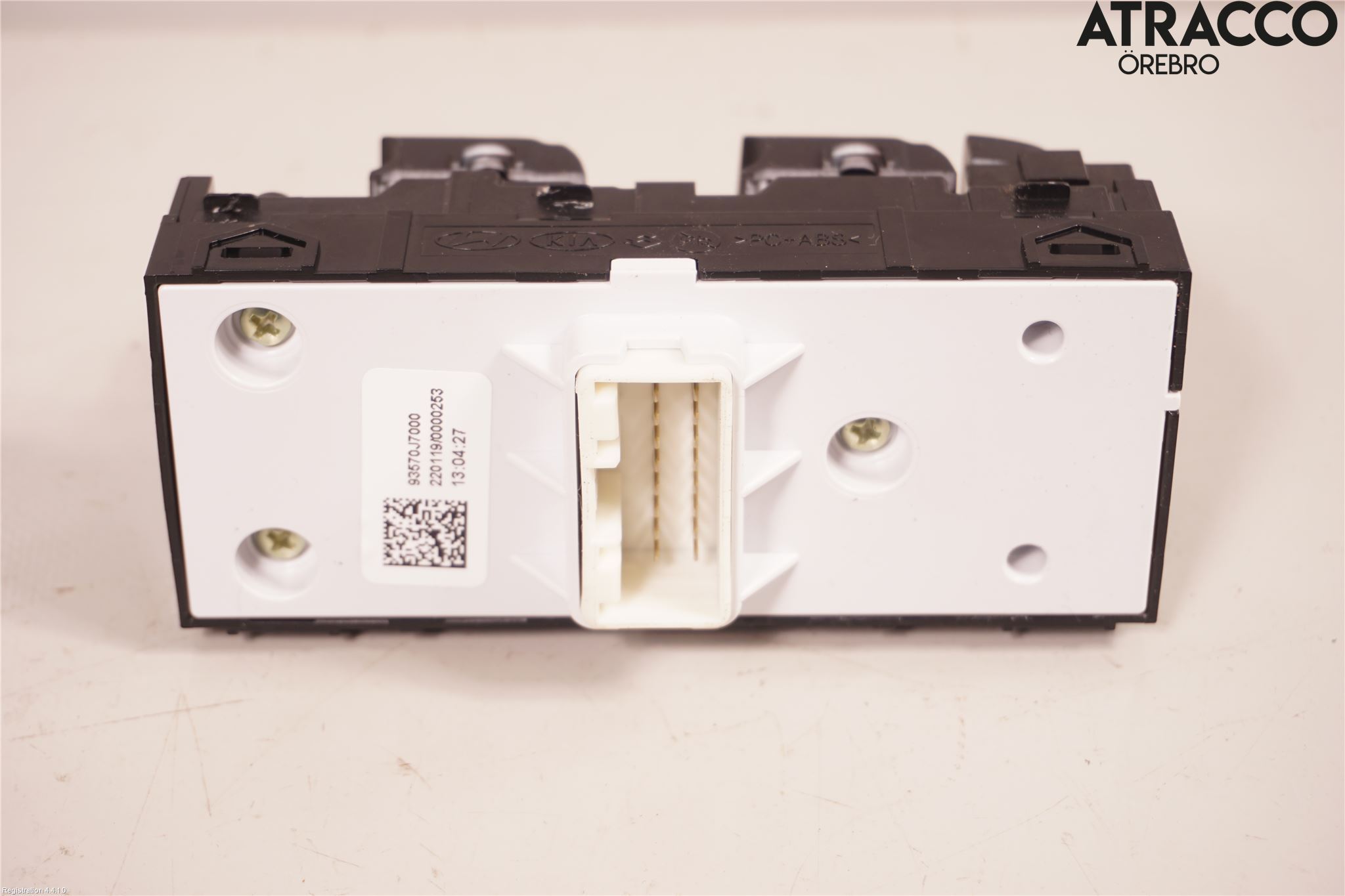 Kia XCEED 19- Strömställare Elhiss