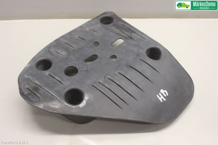 Kia STINGER 18- Hasplåt Plåt-Plast