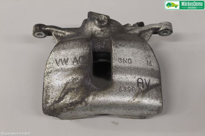 Volkswagen VW PASSAT 15-19 Bromsok Fram Vänster