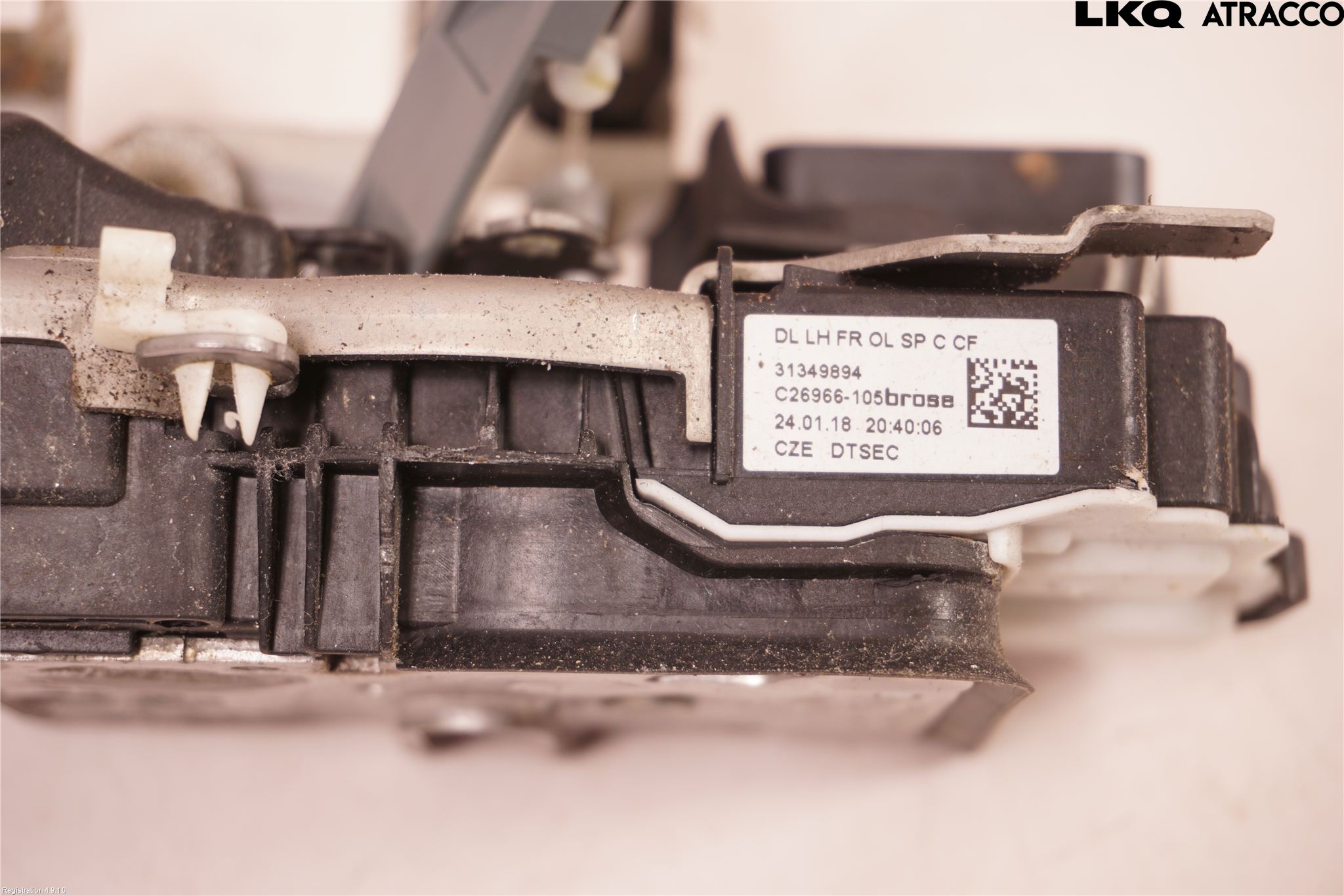 Volvo V90 17->> Låskista-Dörrlås