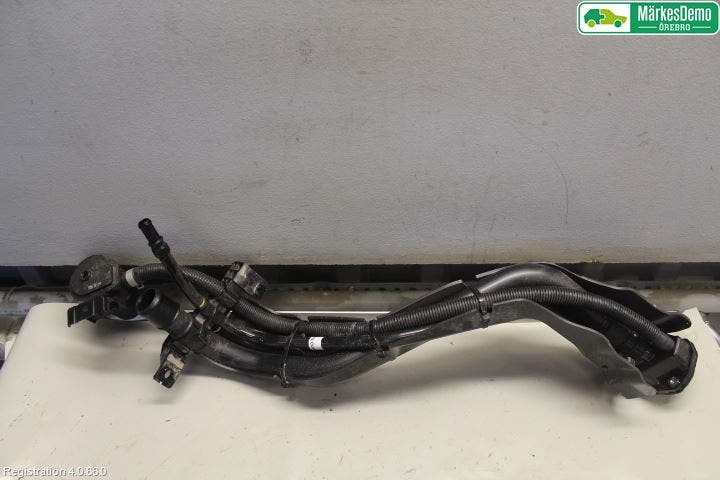 Kia STONIC 18->> Bränslepåfyllnrör-Slang