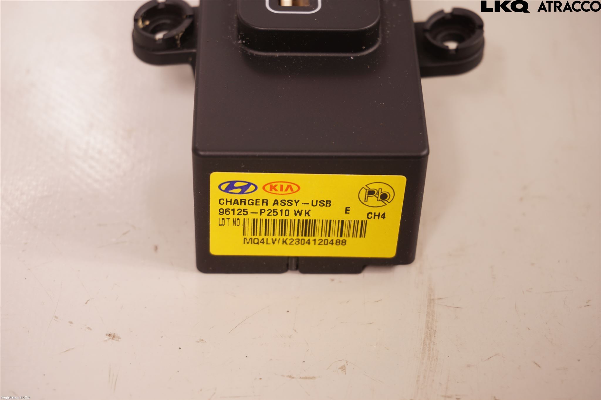 Kia SORENTO 21- Usb Connection