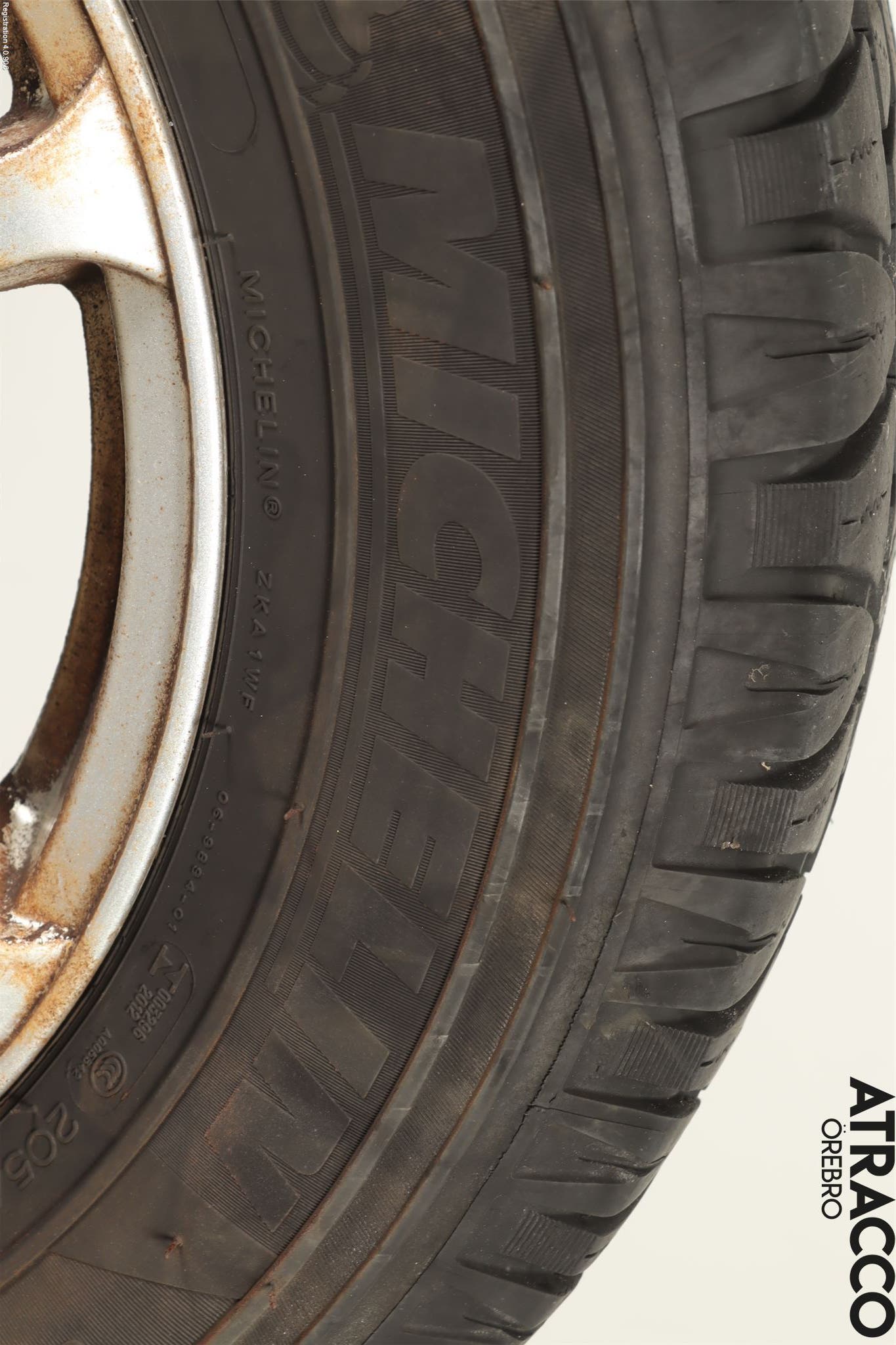 Honda CR-V 02-06 Vinterdäck Alumfälg 4St