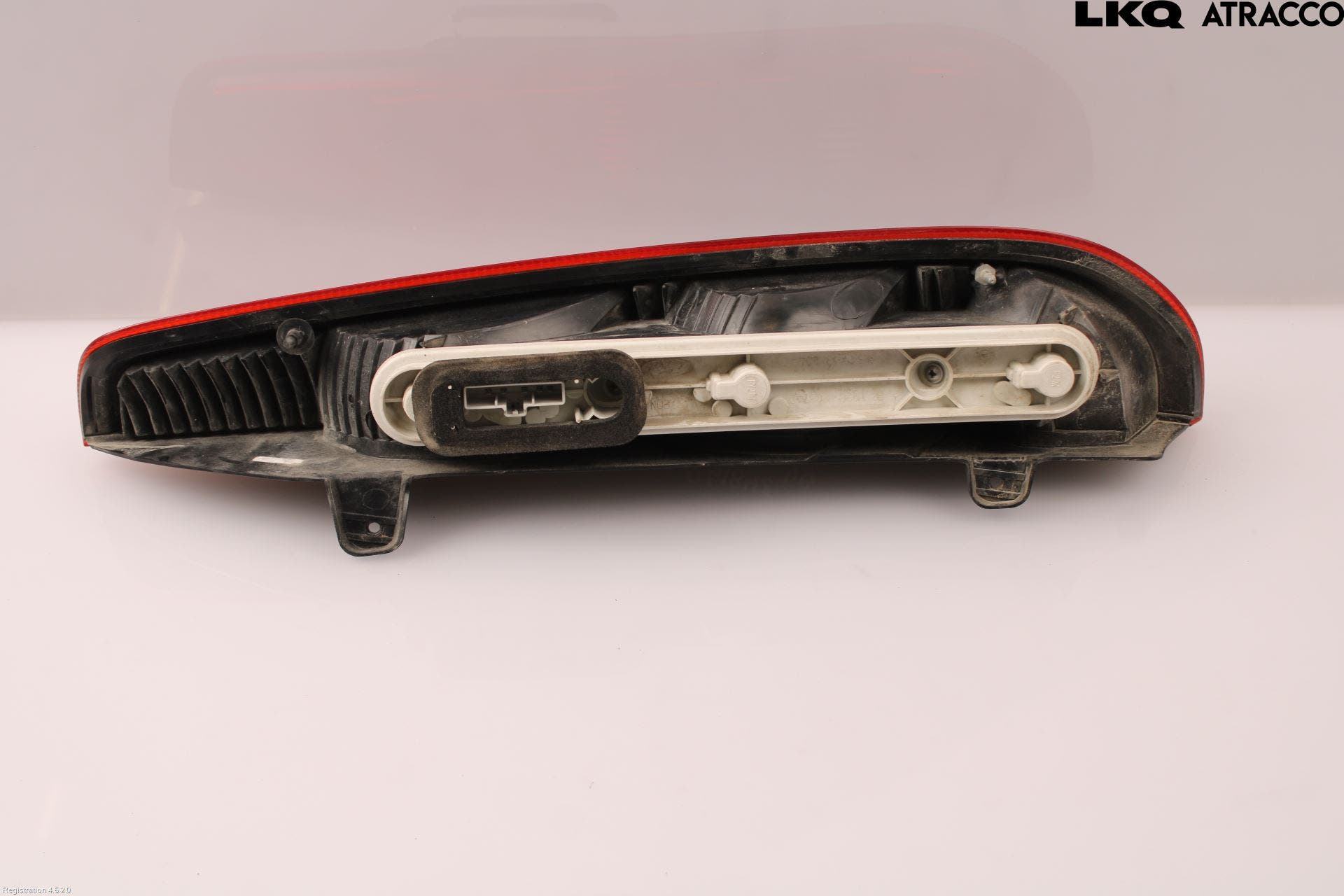 Ford FOCUS 04-07 Bakljus Vänster