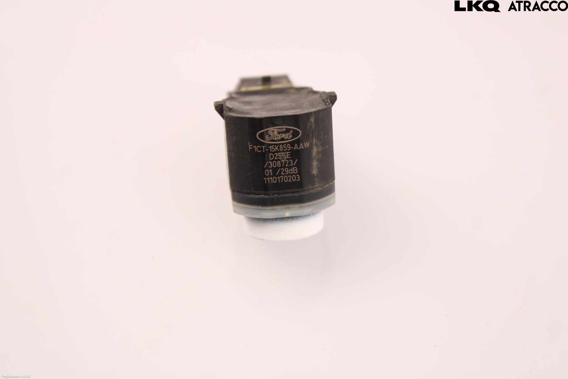 Ford KUGA 17-19 Parkeringshjälp Backsensor