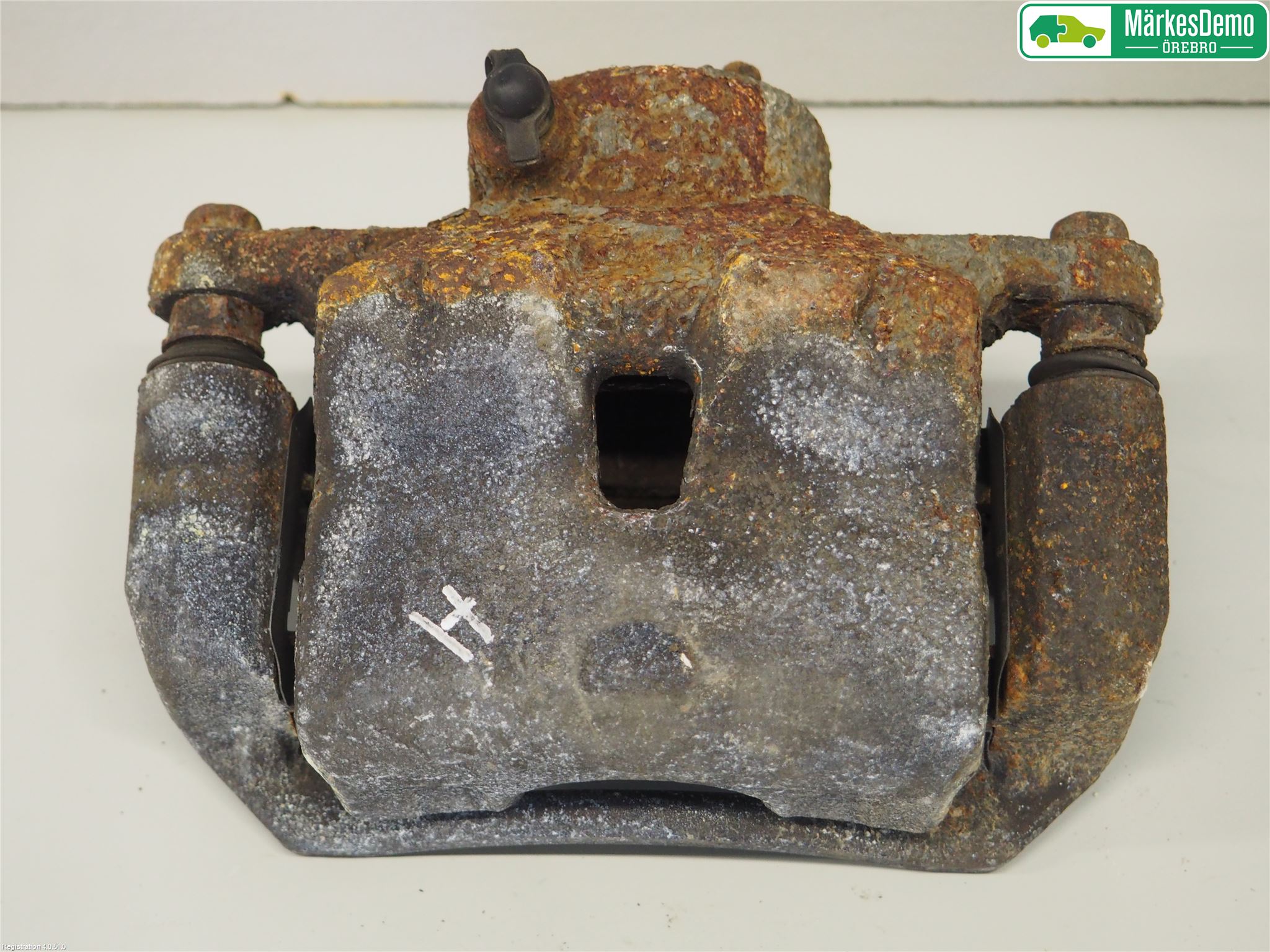 Kia CEED 12-18 Bromsok Fram Höger