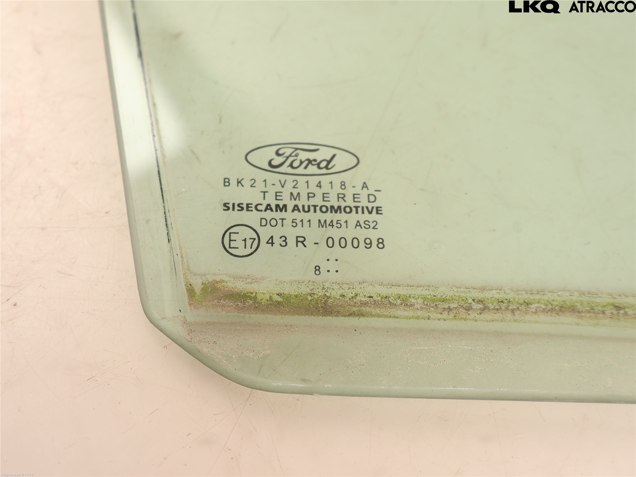 Ford TRANSIT SKÅP/BUSS 14-22 Dörruta Fram Lilla Hö