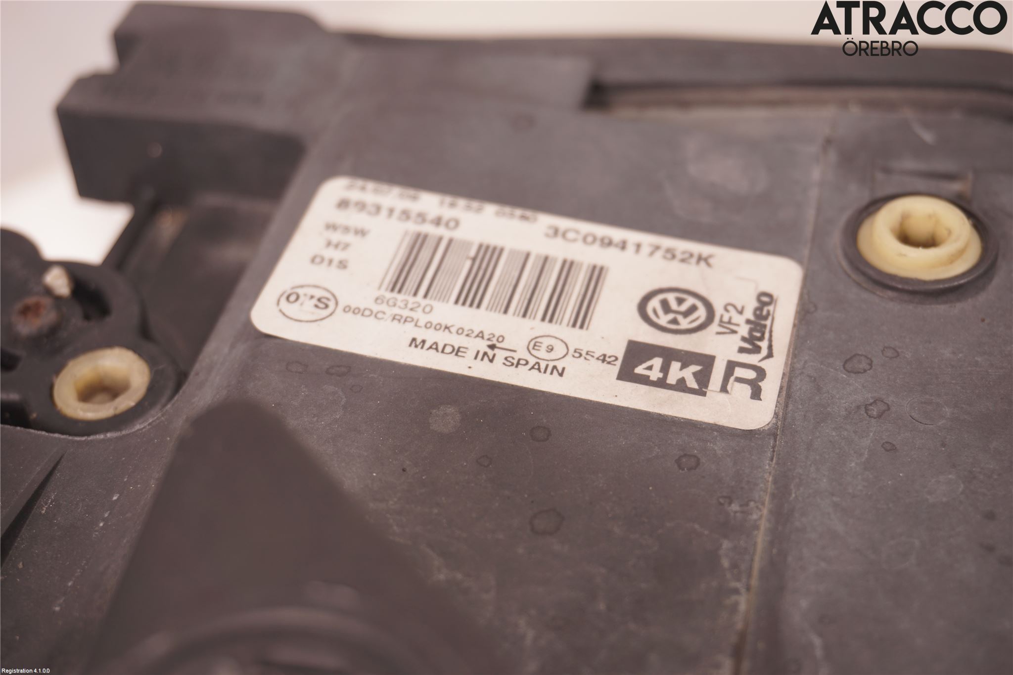 Volkswagen VW PASSAT 05-11 Strålkastare Höger