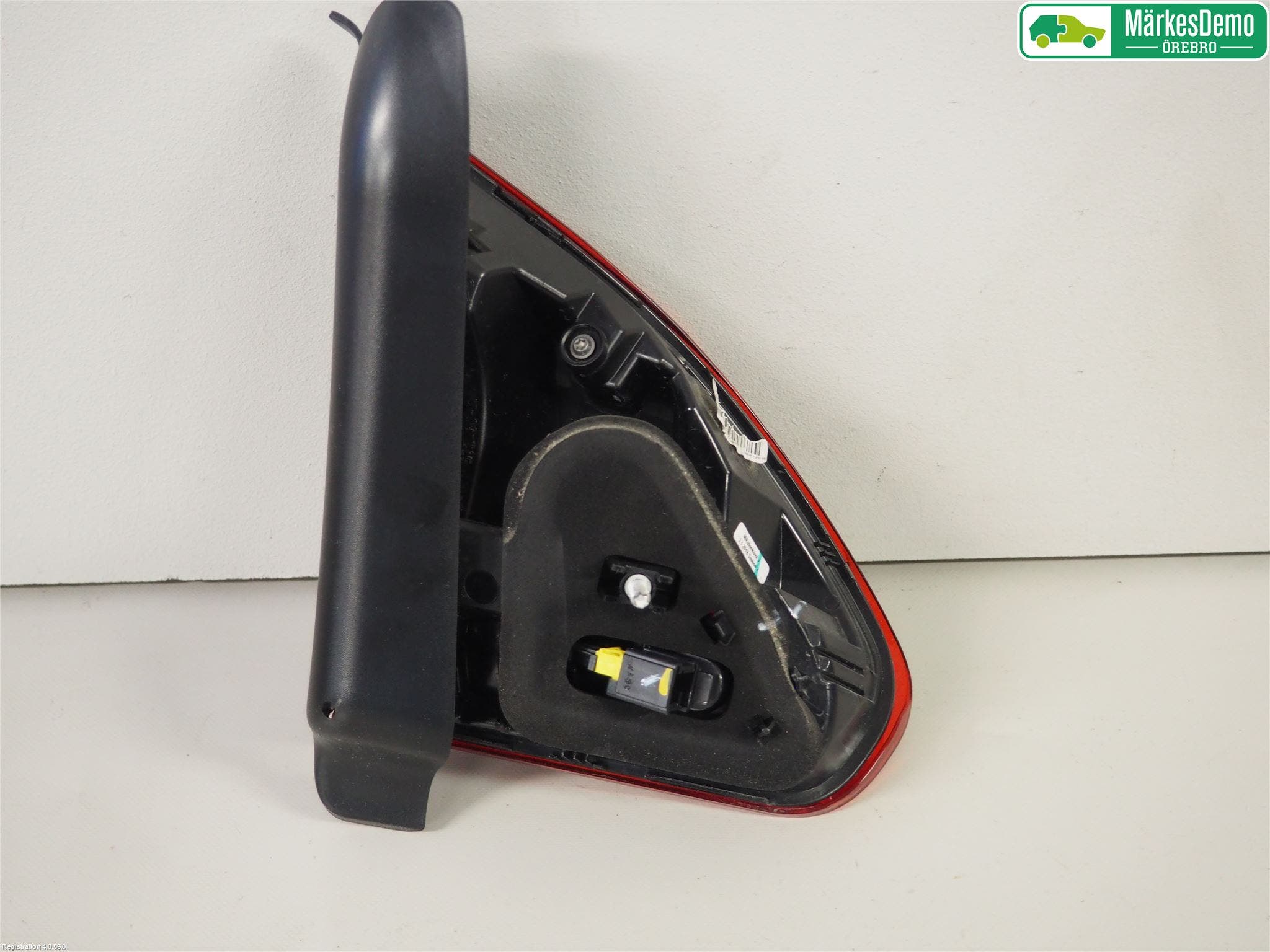 Peugeot 2008 13-20 Bakljus Lucka Hö