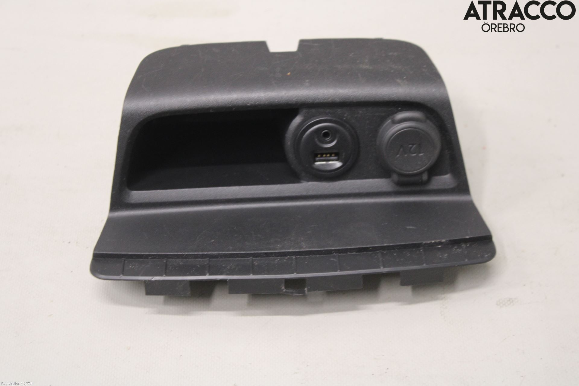 Peugeot PEUGOT 208 16-19 Usb Connection