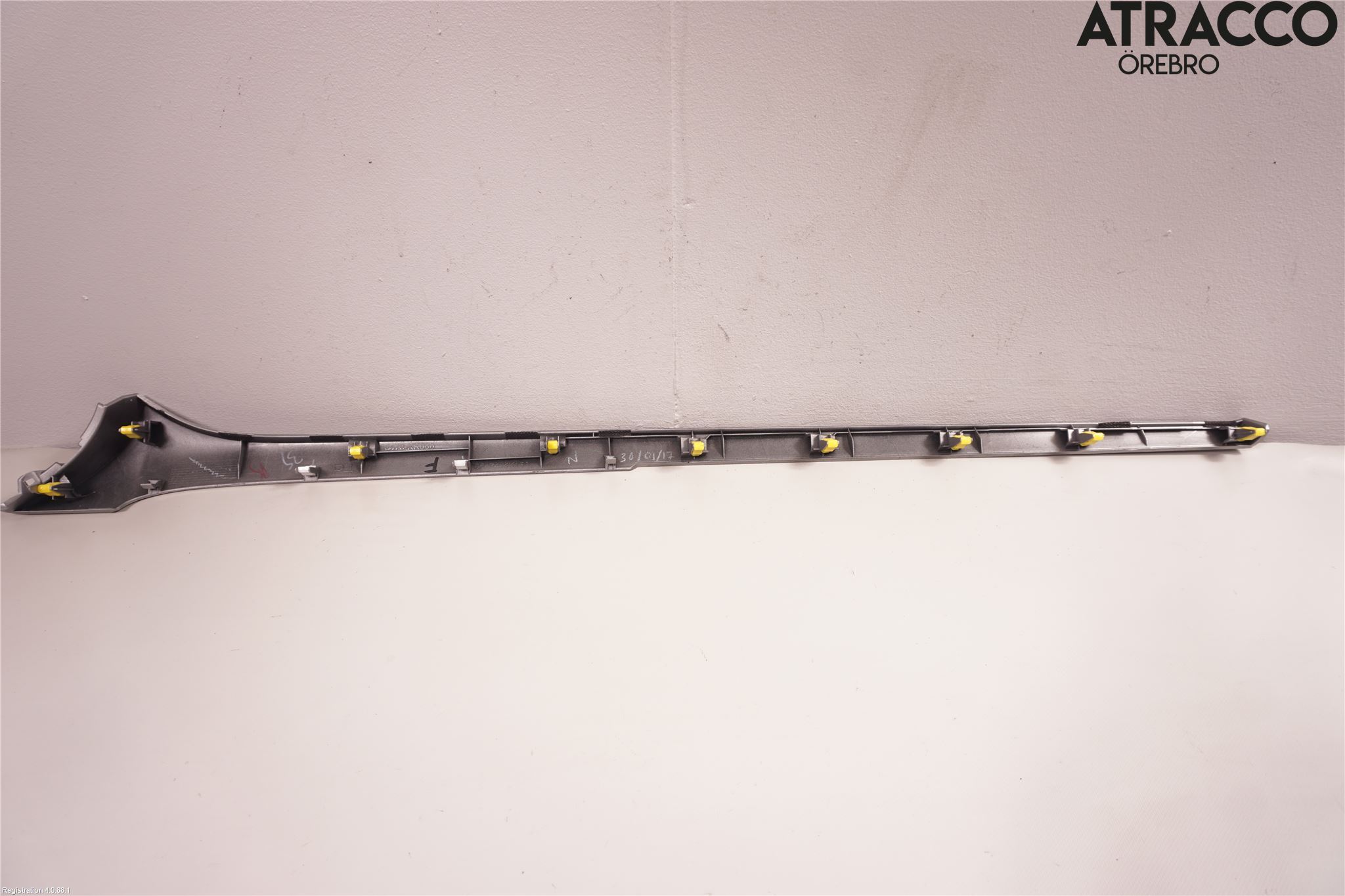 Toyota HILUX 16- Instrumentbräda Inlägg-Dekorlist
