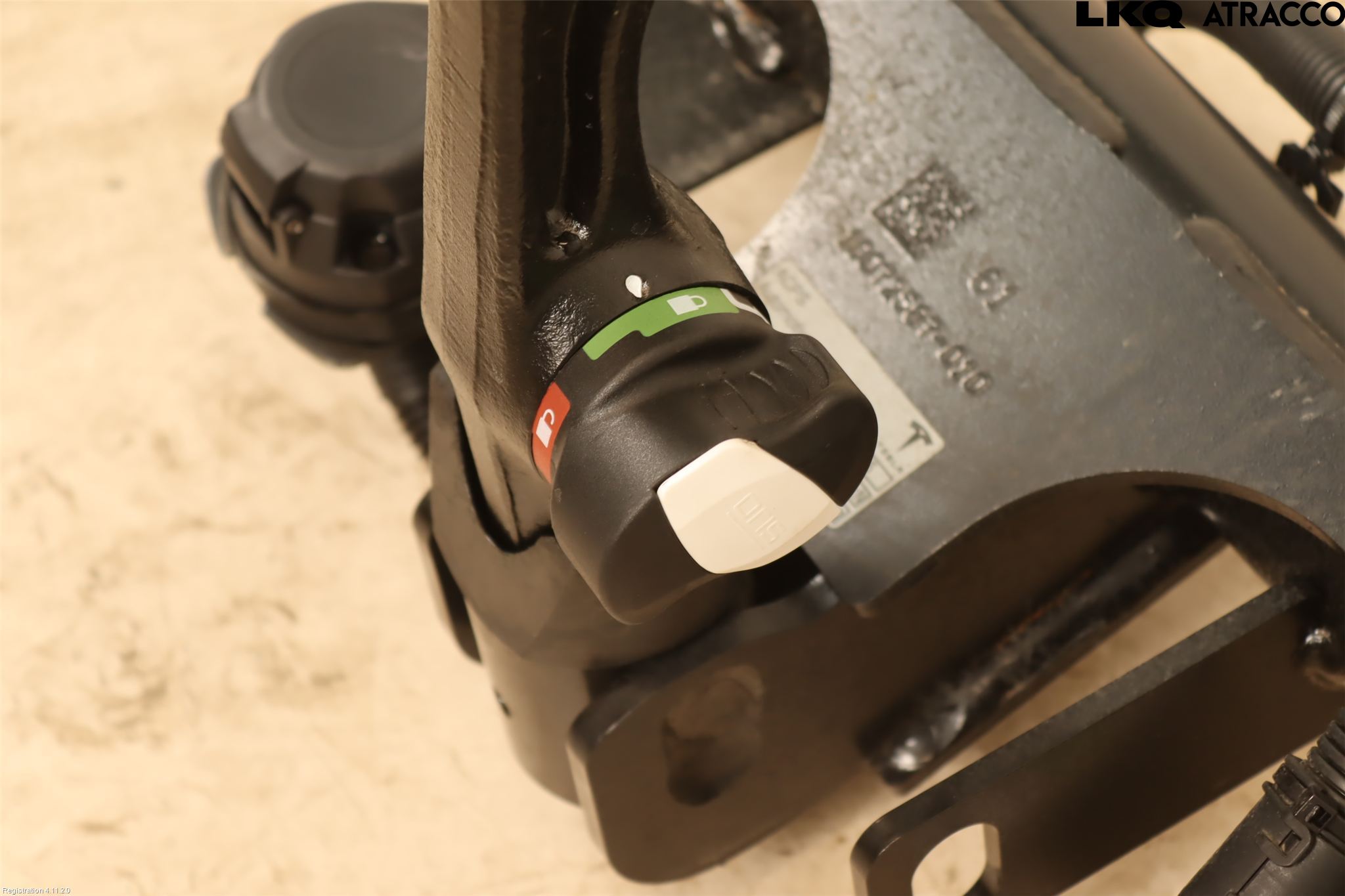 Tesla MODEL Y 21- Dragkrok