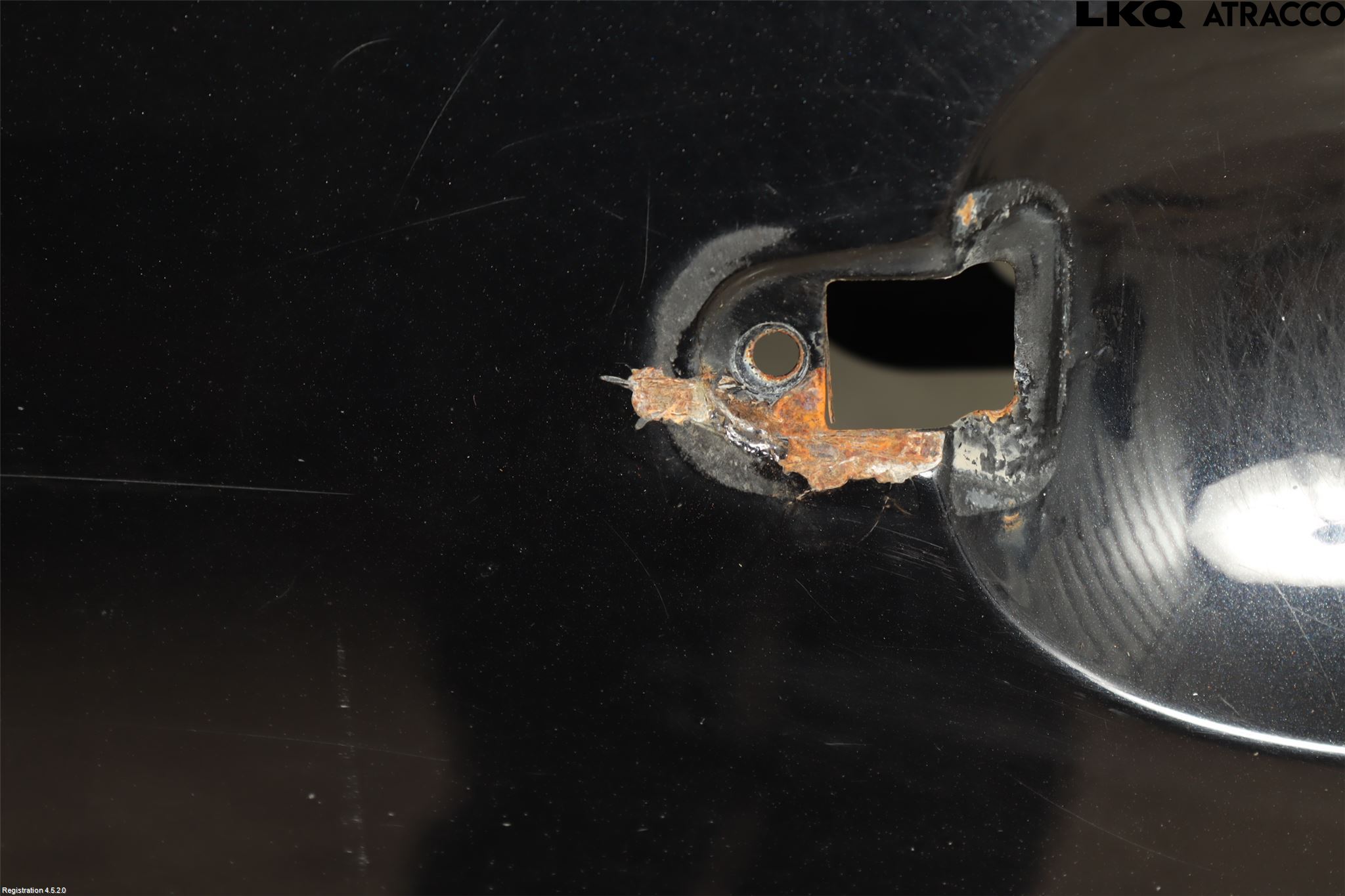 Volvo V70 08-13 Dörr Fram Vänster