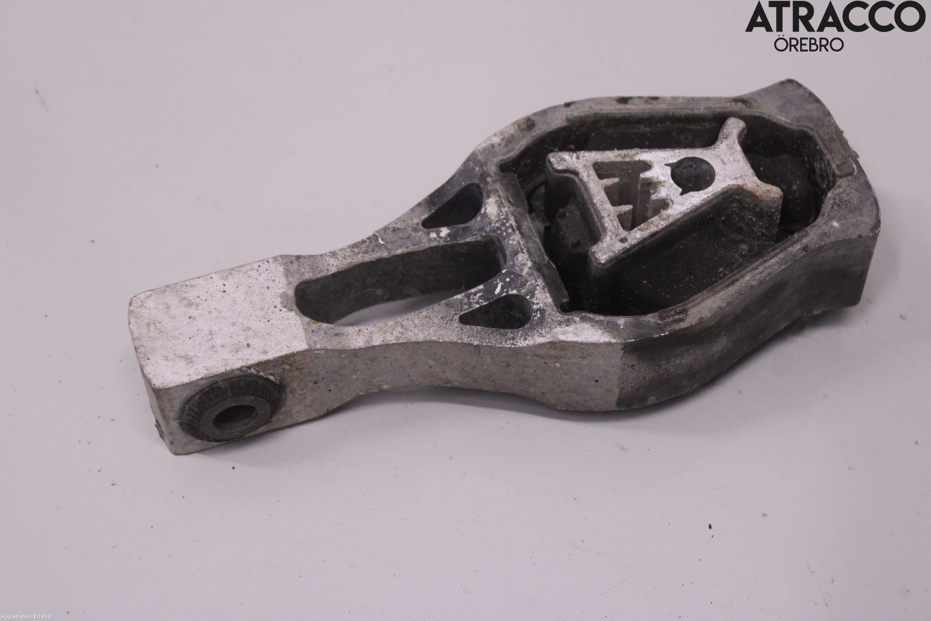 Peugeot EXPERT 15-16 Motorfäste