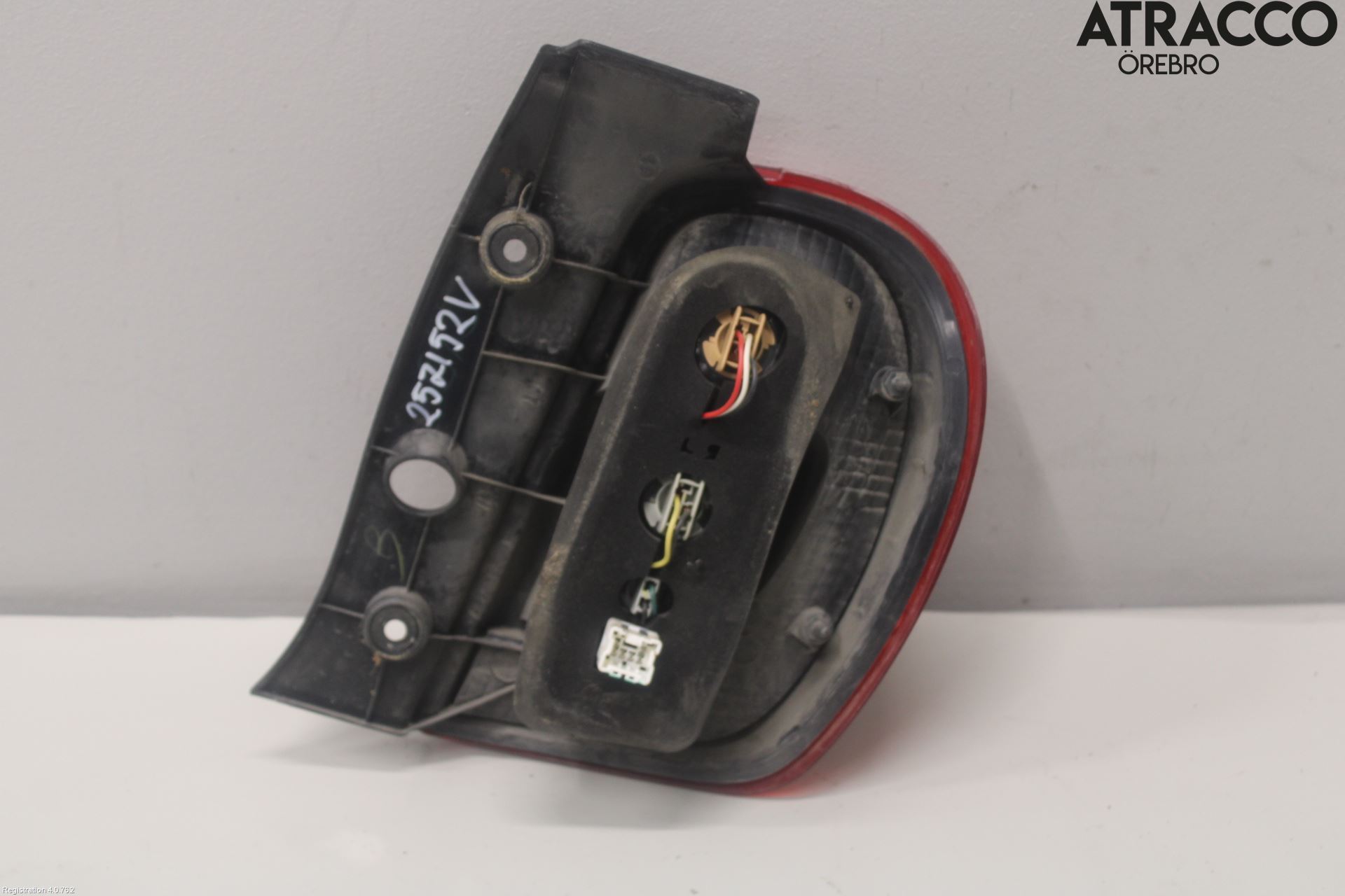 Nissan MICRA 11-16 Bakljus Vänster