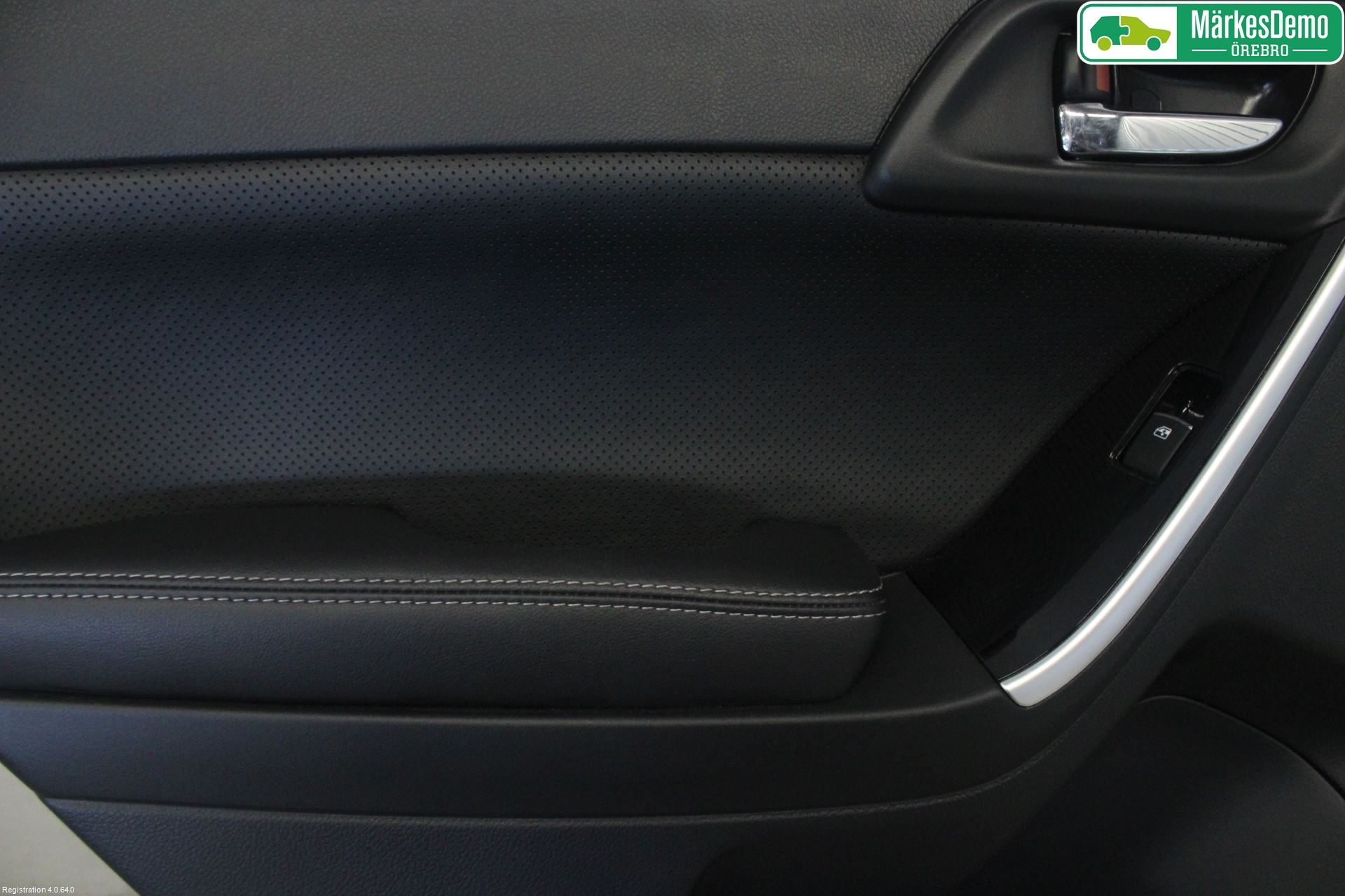 Subaru FORESTER SJ 13-18 Dörrklädsel Vä