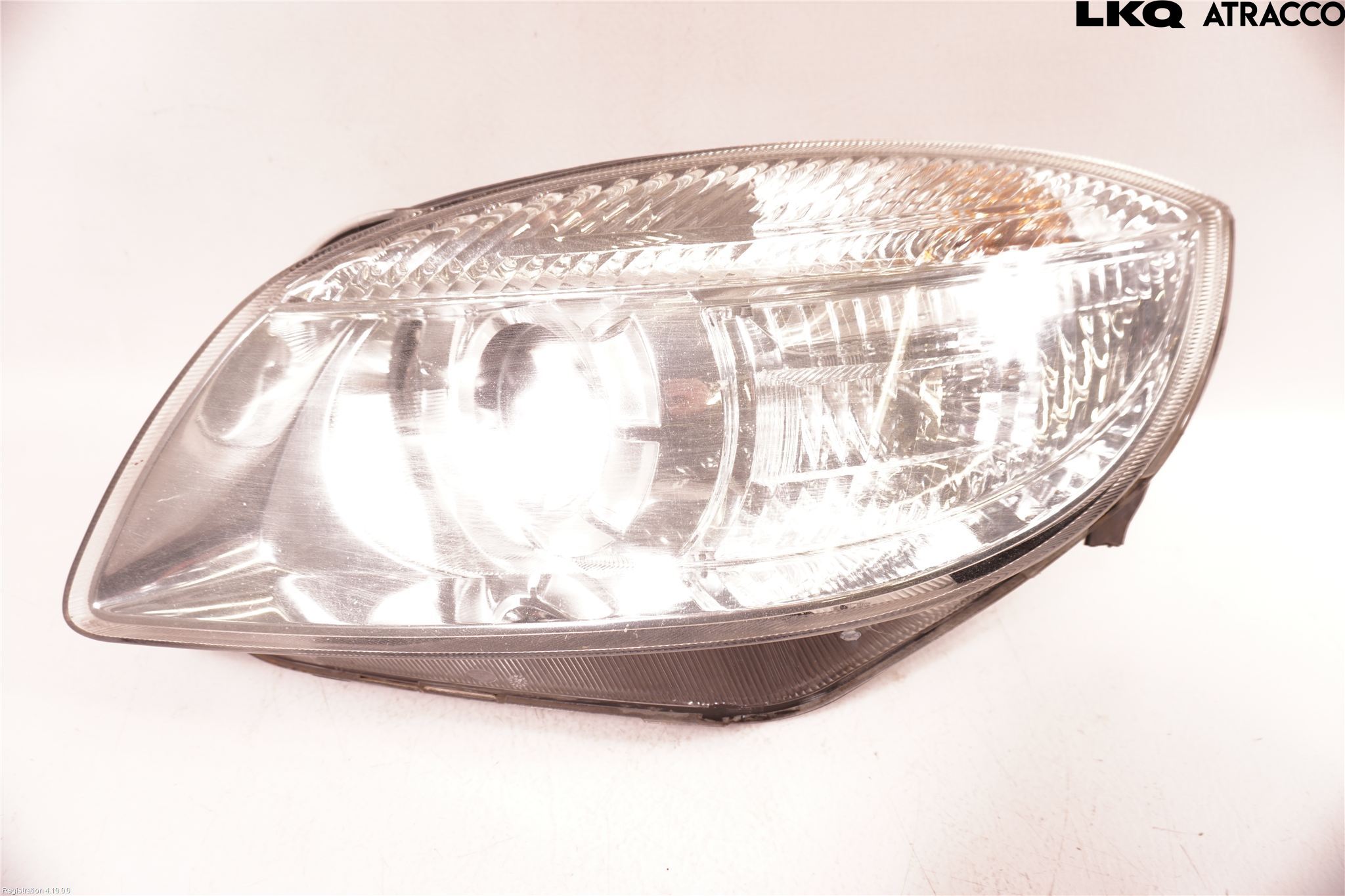 Skoda FABIA 07-14 Strålkastare Vänster