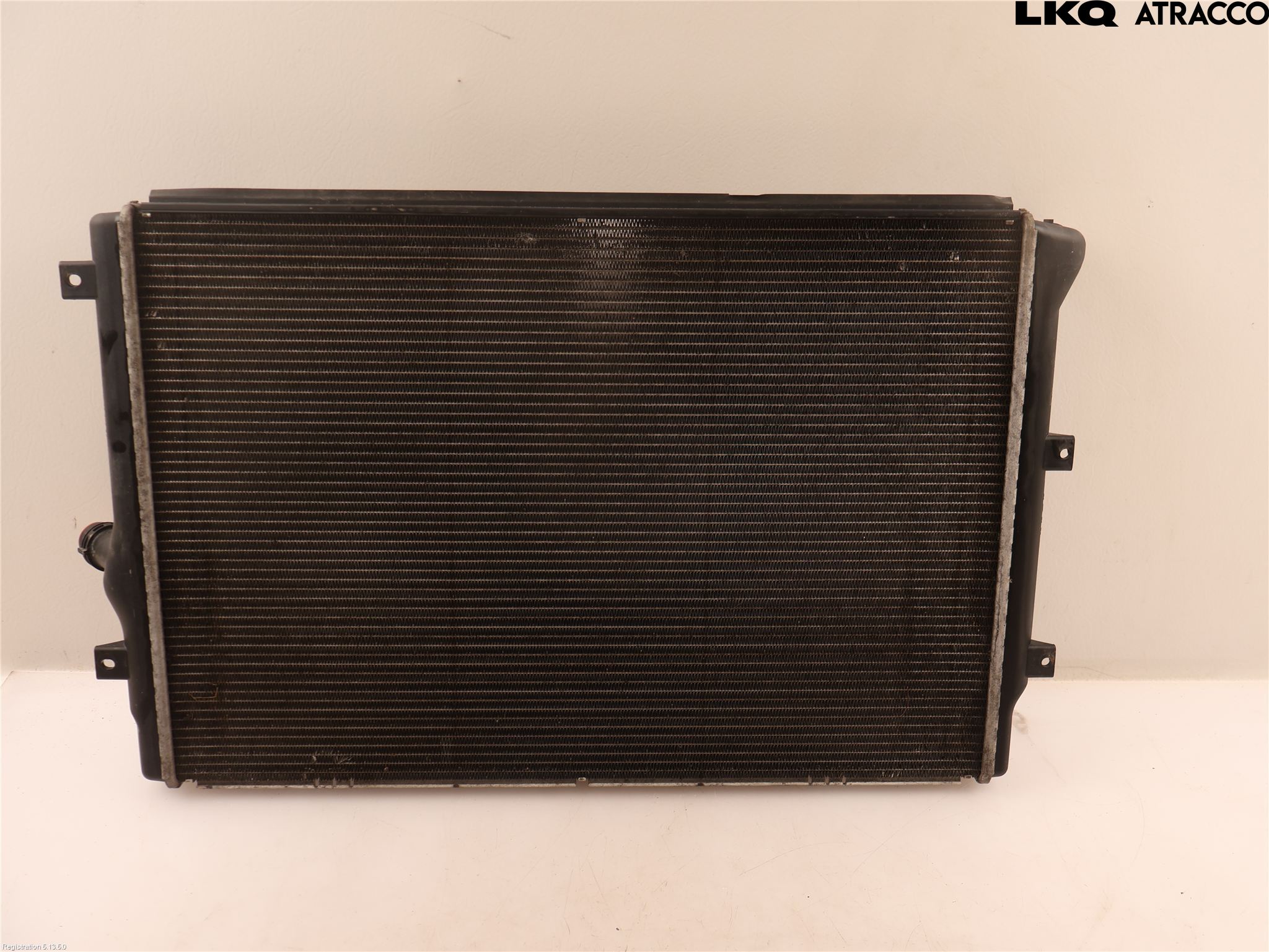Volkswagen VW TOURAN 10-15 Kylare Aut