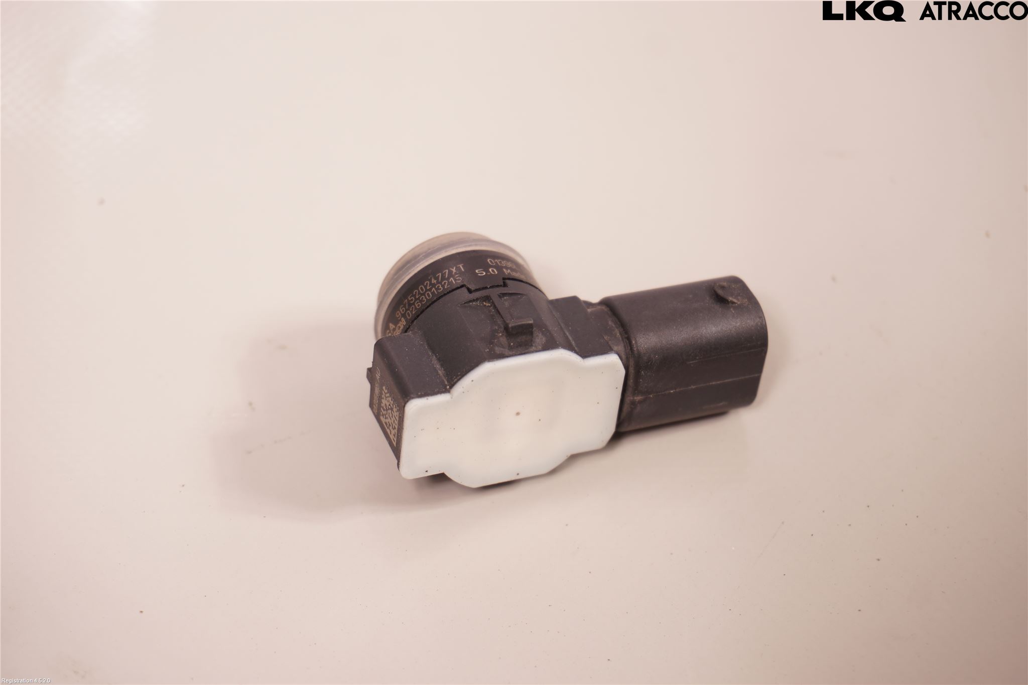 Peugeot 5008 17-24 Parkeringshjälp Frontsensor