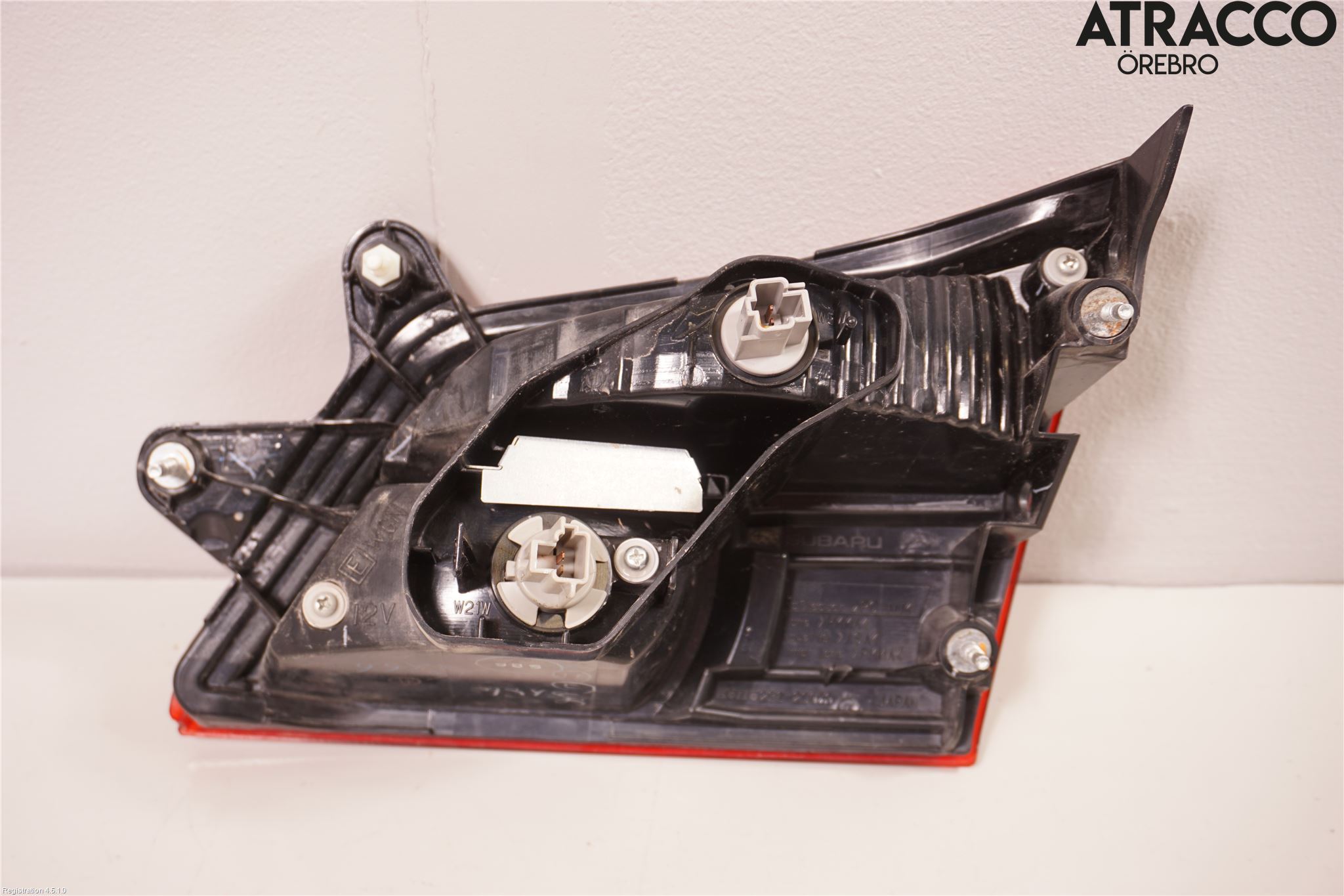 Subaru LEGACY 10-14 Bakljus Lucka Vä