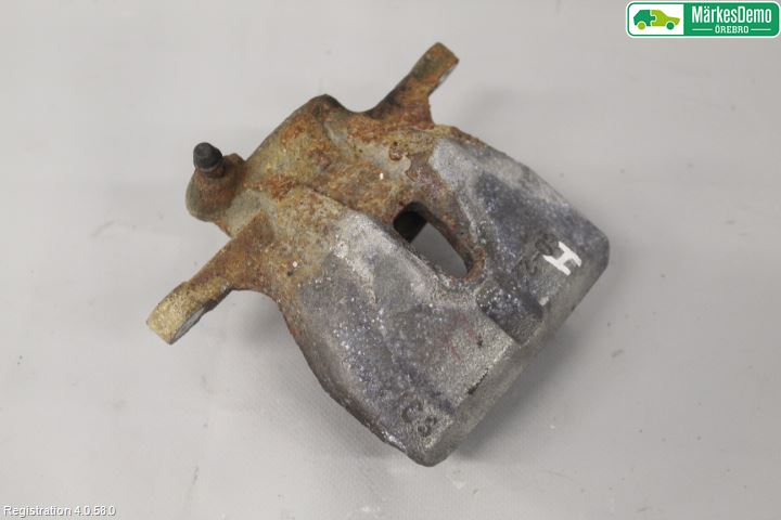 Toyota VERSO-S 11-16 Bromsok Fram Höger
