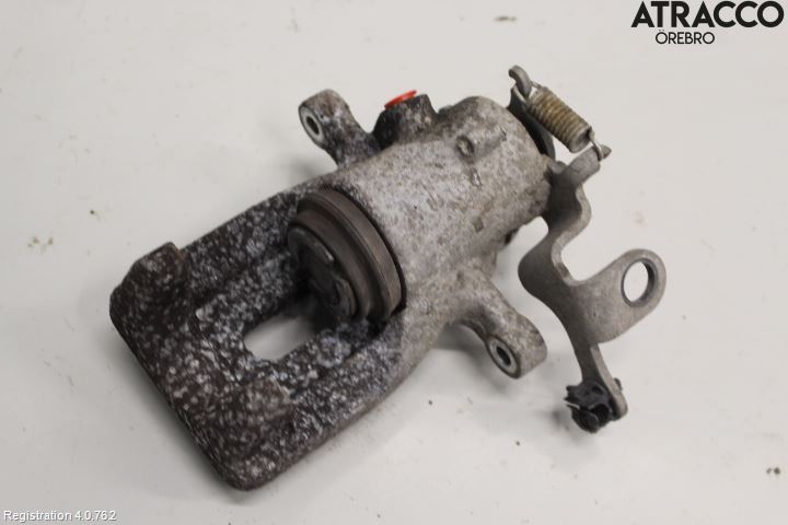 Peugeot PARTNER 16-18 Bromsok Bak Vänster