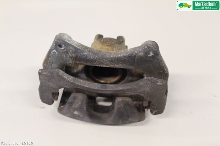 Mitsubishi ASX 10-22 Bromsok Fram Vänster