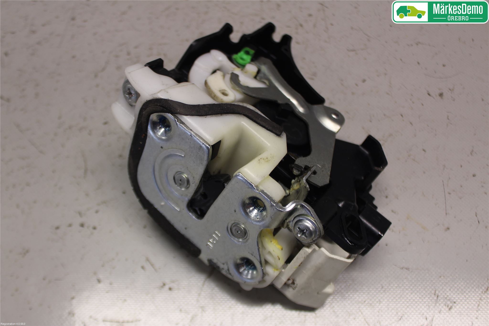 Mitsubishi OUTLANDER 07-12 Låskista-Dörrlås