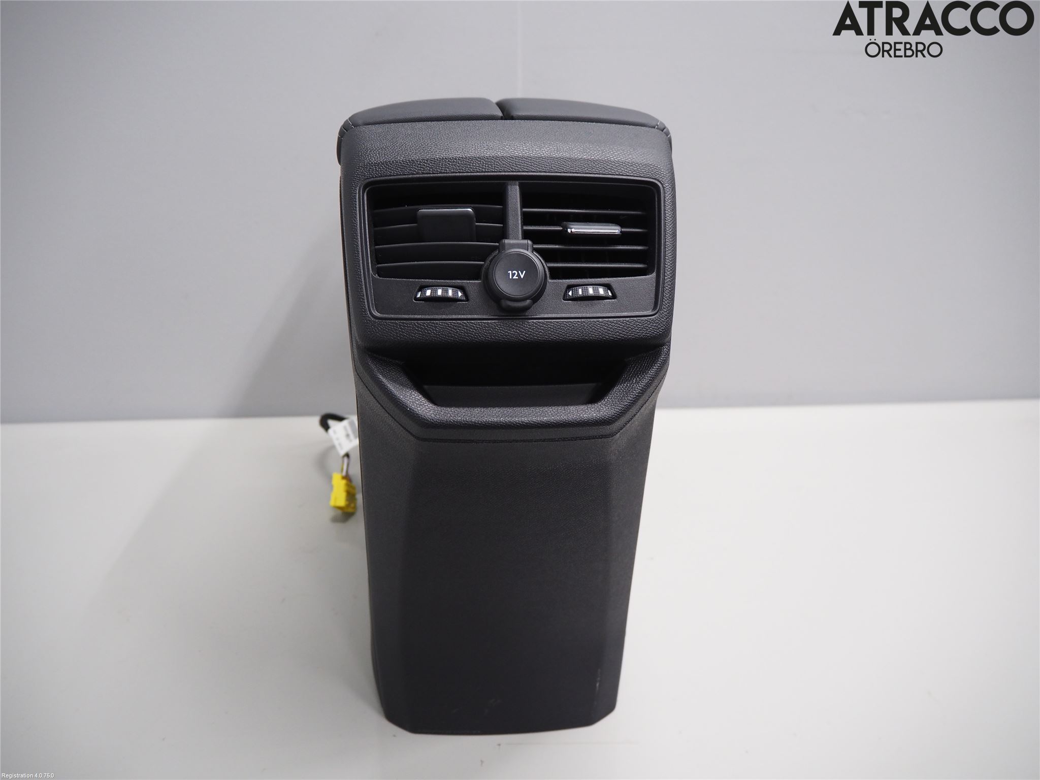 Peugeot 3008 17-24 Instrumentkonsoll Golv