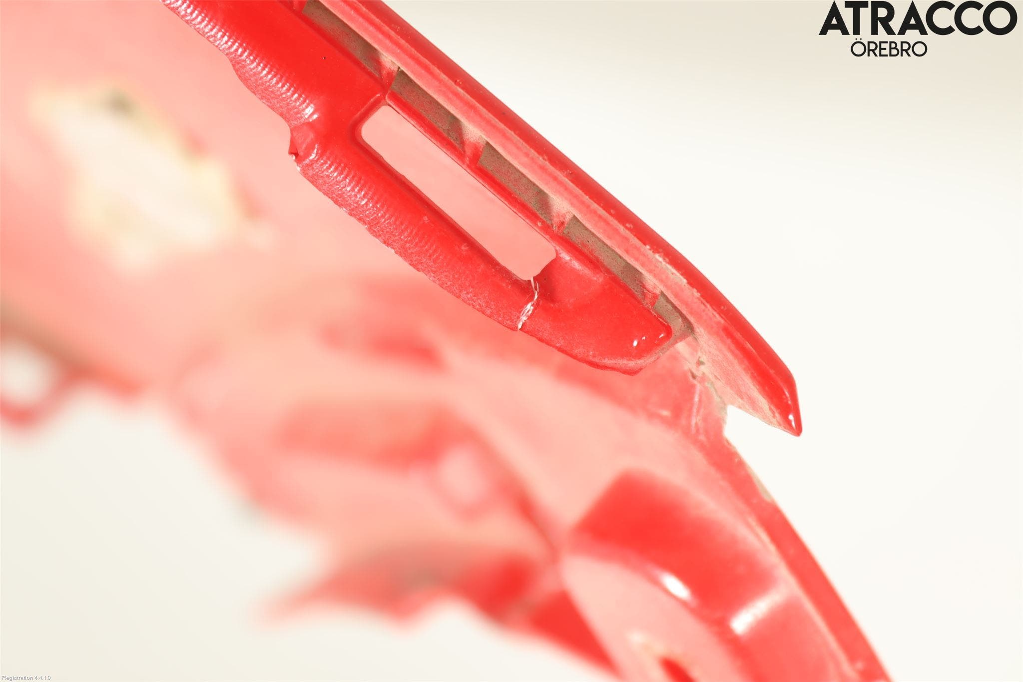 Ford KUGA 13-16 Stötfångardel Bak Vä