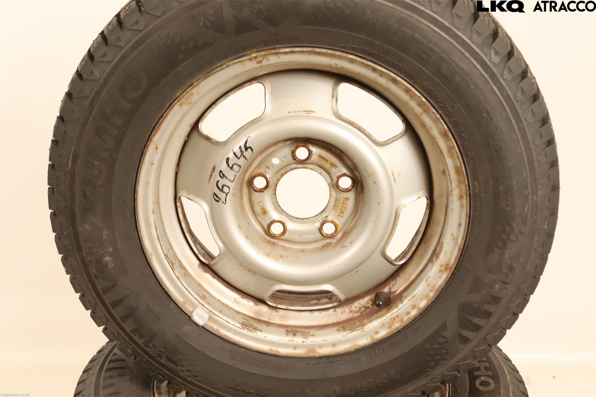 Volvo 240 81-87 Vinterdäck Plåtfälg 4St