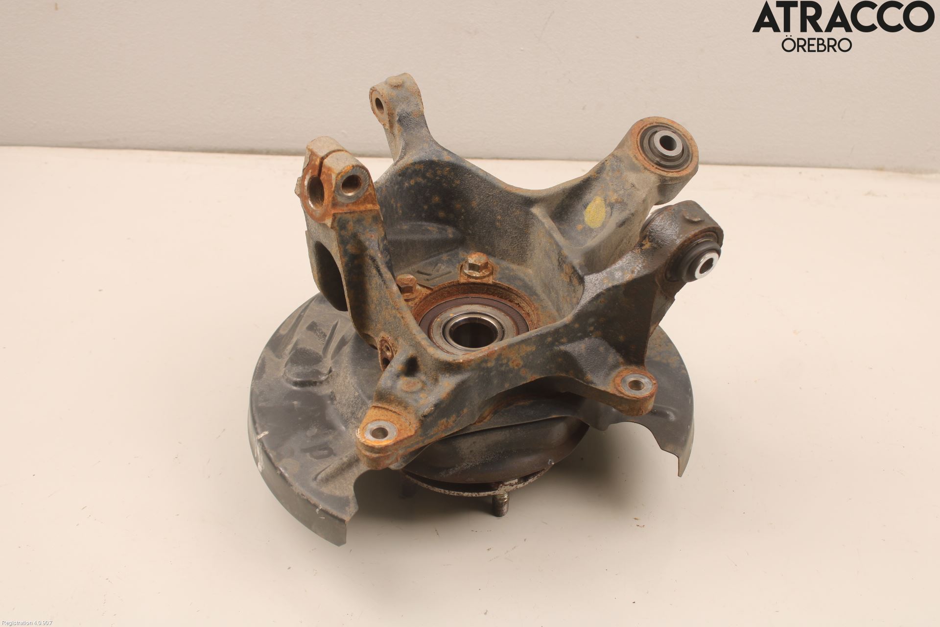 Subaru OUTBACK 15-20 Hjullagerhus-Spindel Vä B