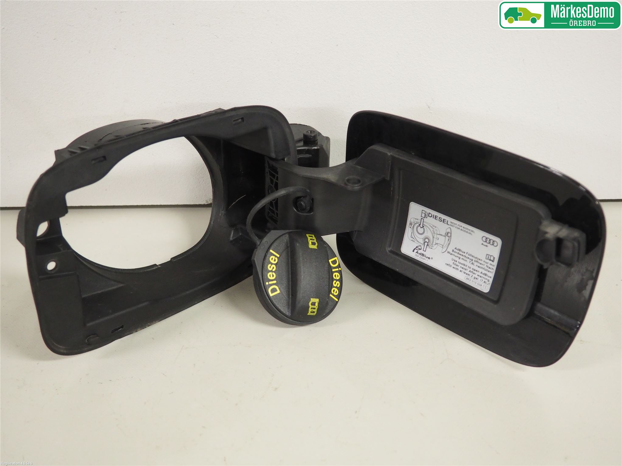 Audi A4 12-15 Tanklucka