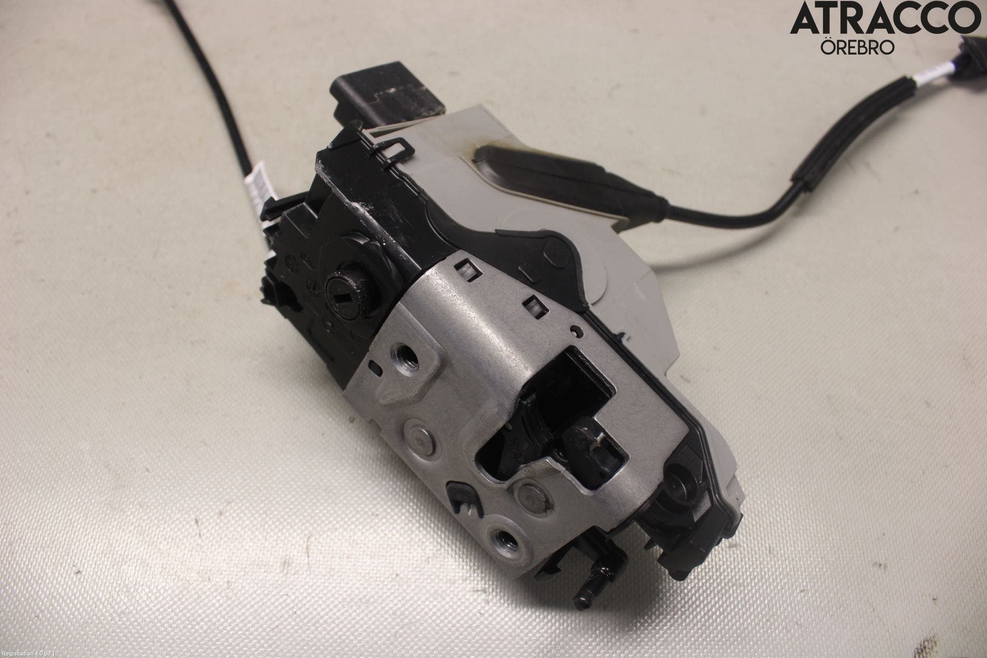 Peugeot 2008 13-20 Låskista-Dörrlås