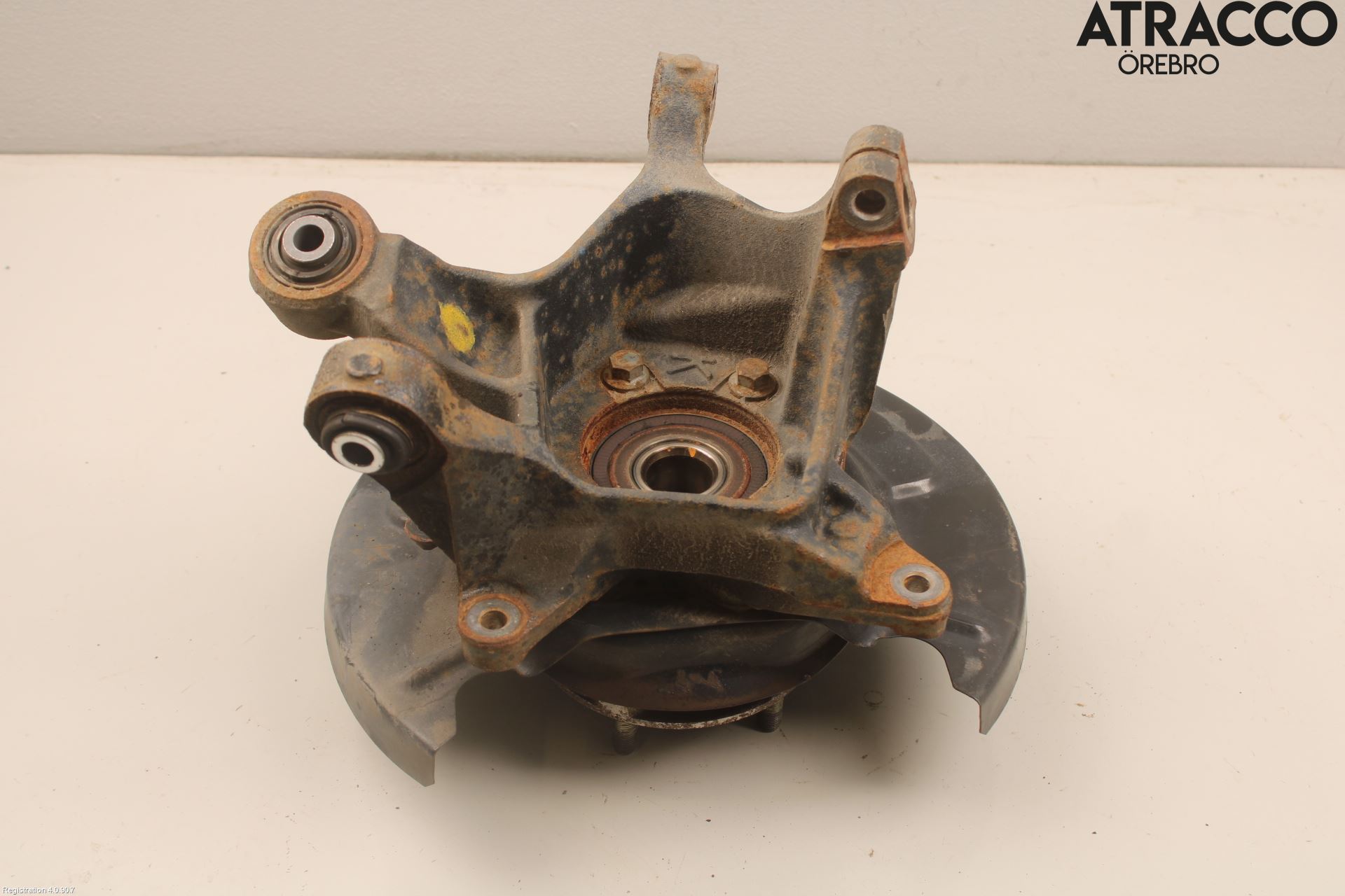 Subaru OUTBACK 15-20 Hjullagerhus-Spindel Hö B