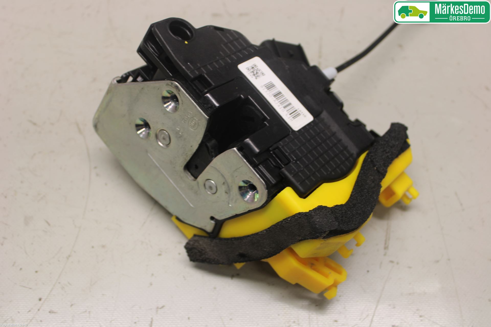 Kia CEED 12-18 Låskista-Dörrlås