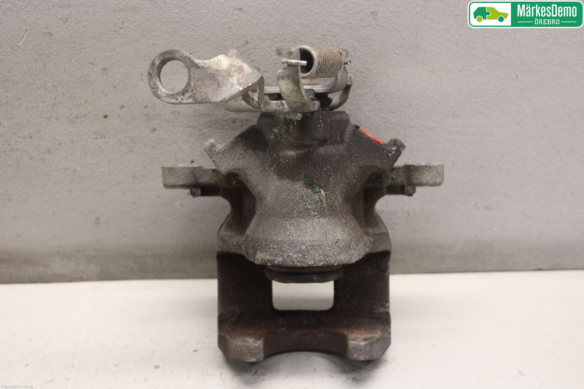 Mitsubishi OUTLANDER 13-21 Bromsok Bak Vänster