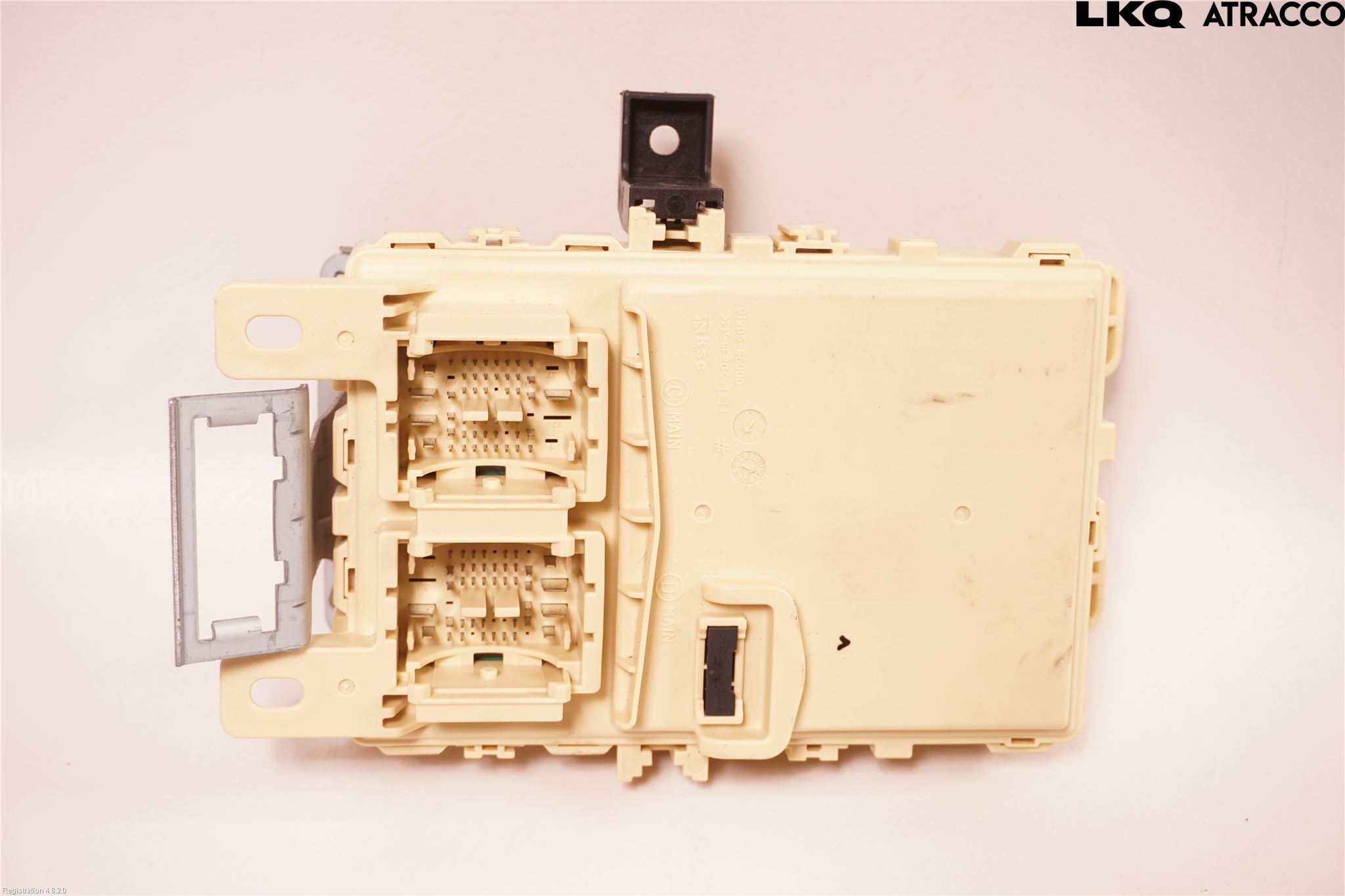 Kia STONIC 18->> Säkringsdosa-Elcentral