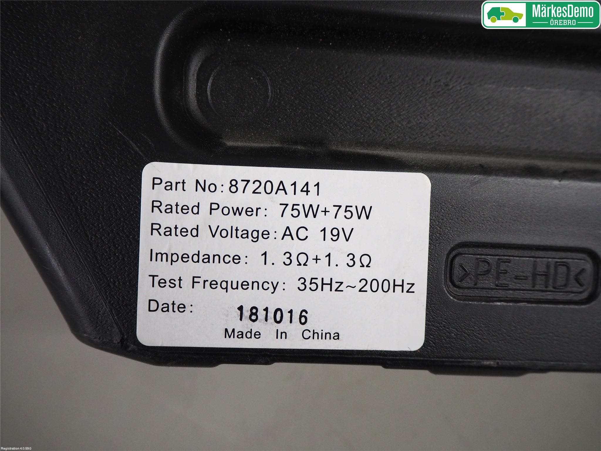 Mitsubishi OUTLANDER 13-21 Högtalare