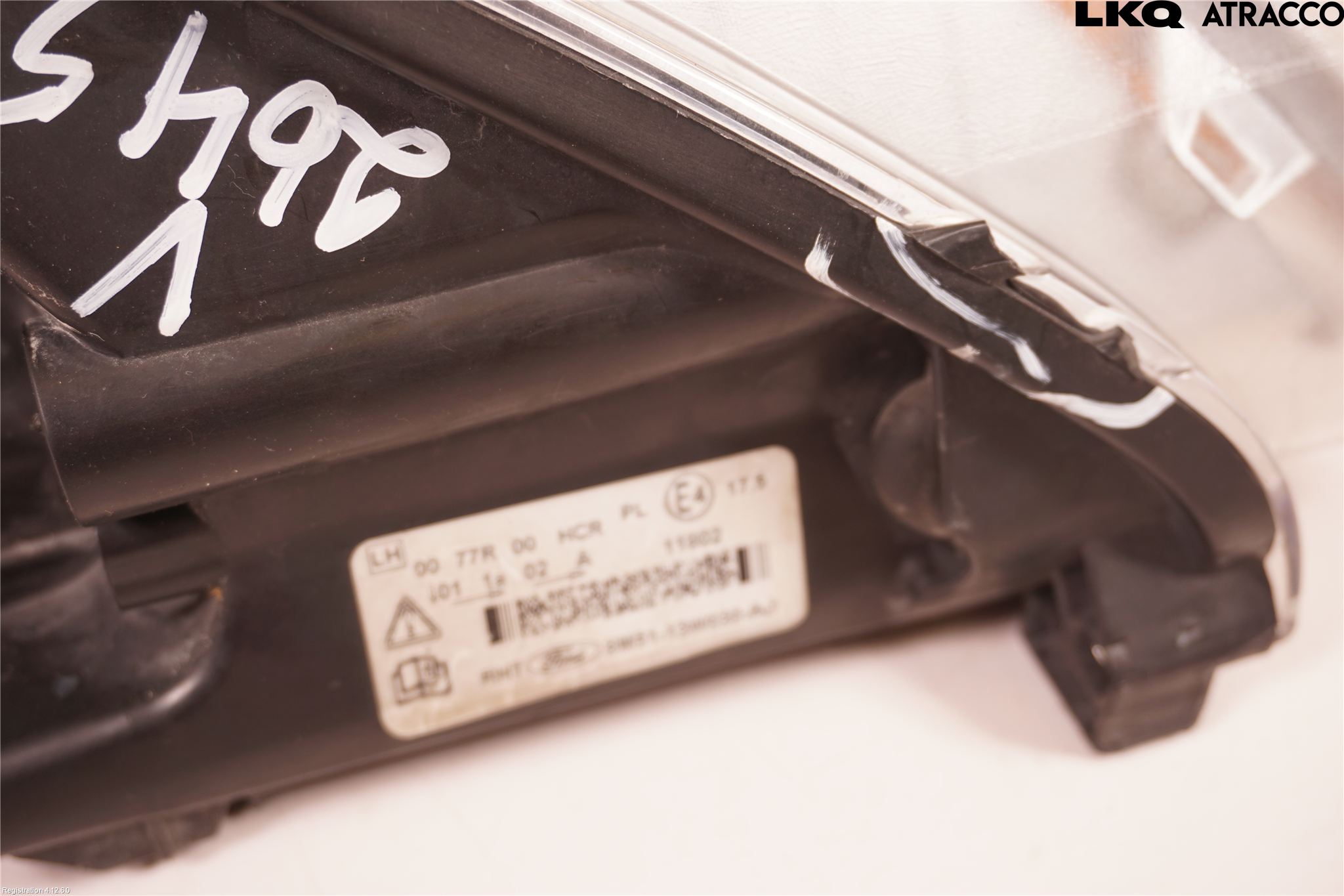 Ford FOCUS 08-11 Strålkastare Vänster