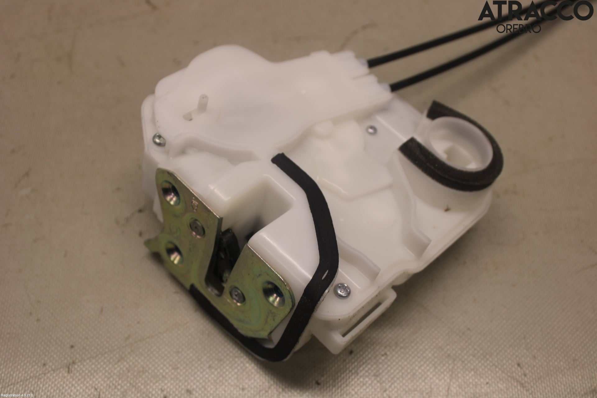 Mitsubishi OUTLANDER 13-21 Låskista-Dörrlås