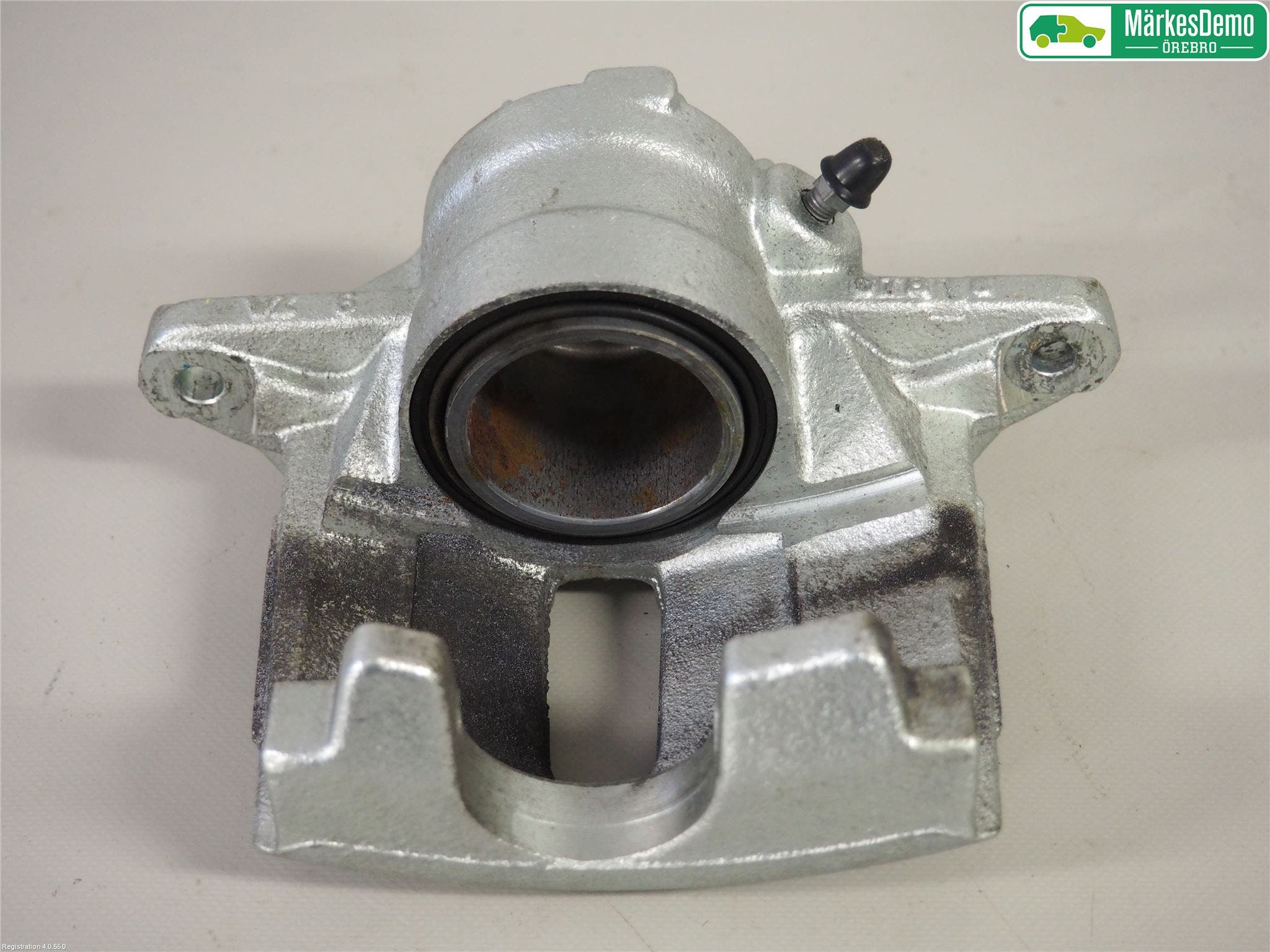 Peugeot 208 12-15 Bromsok Fram Höger