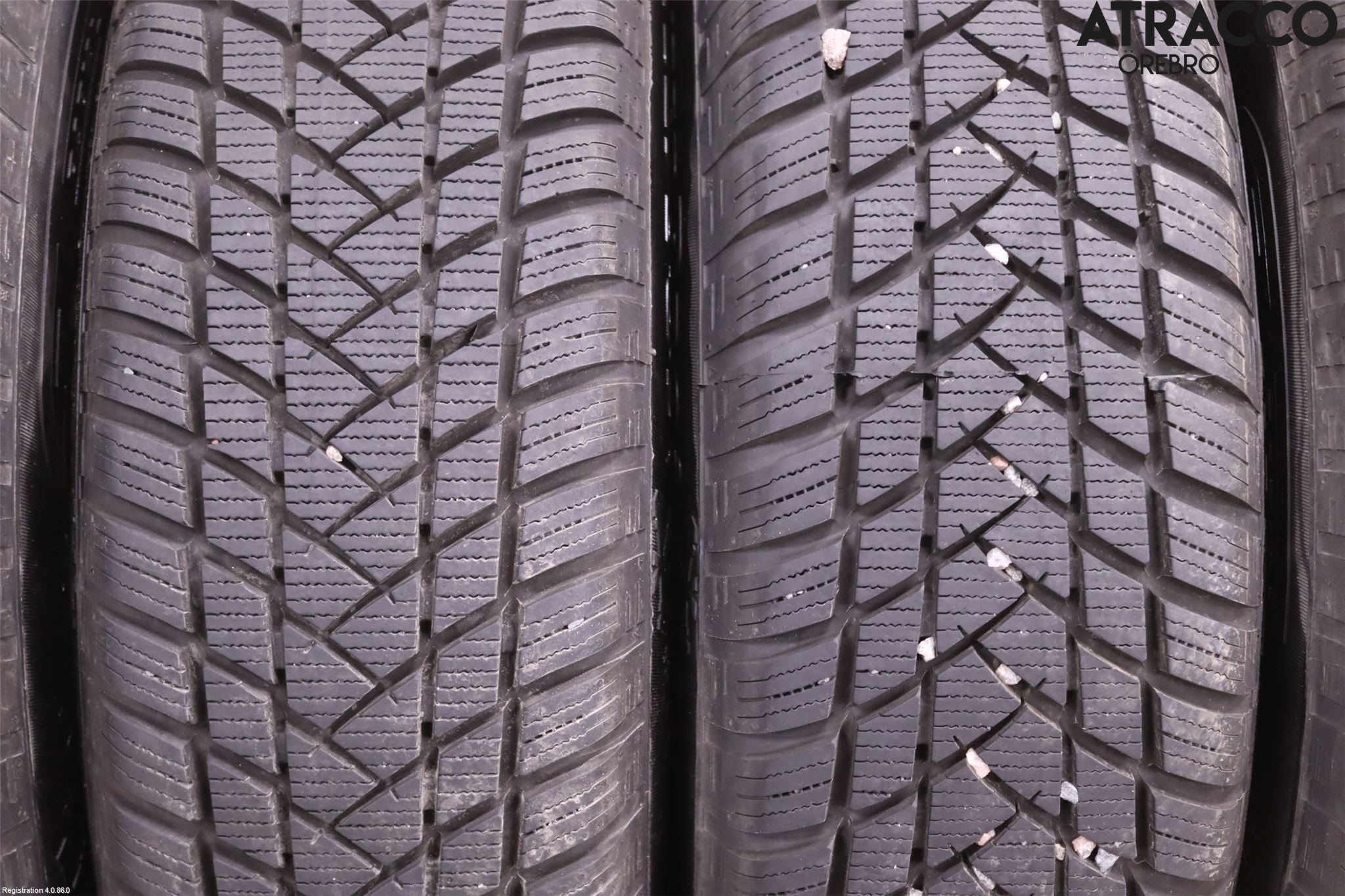 Mitsubishi SPACE RUNNER Vinterdäck Plåtfälg 4St