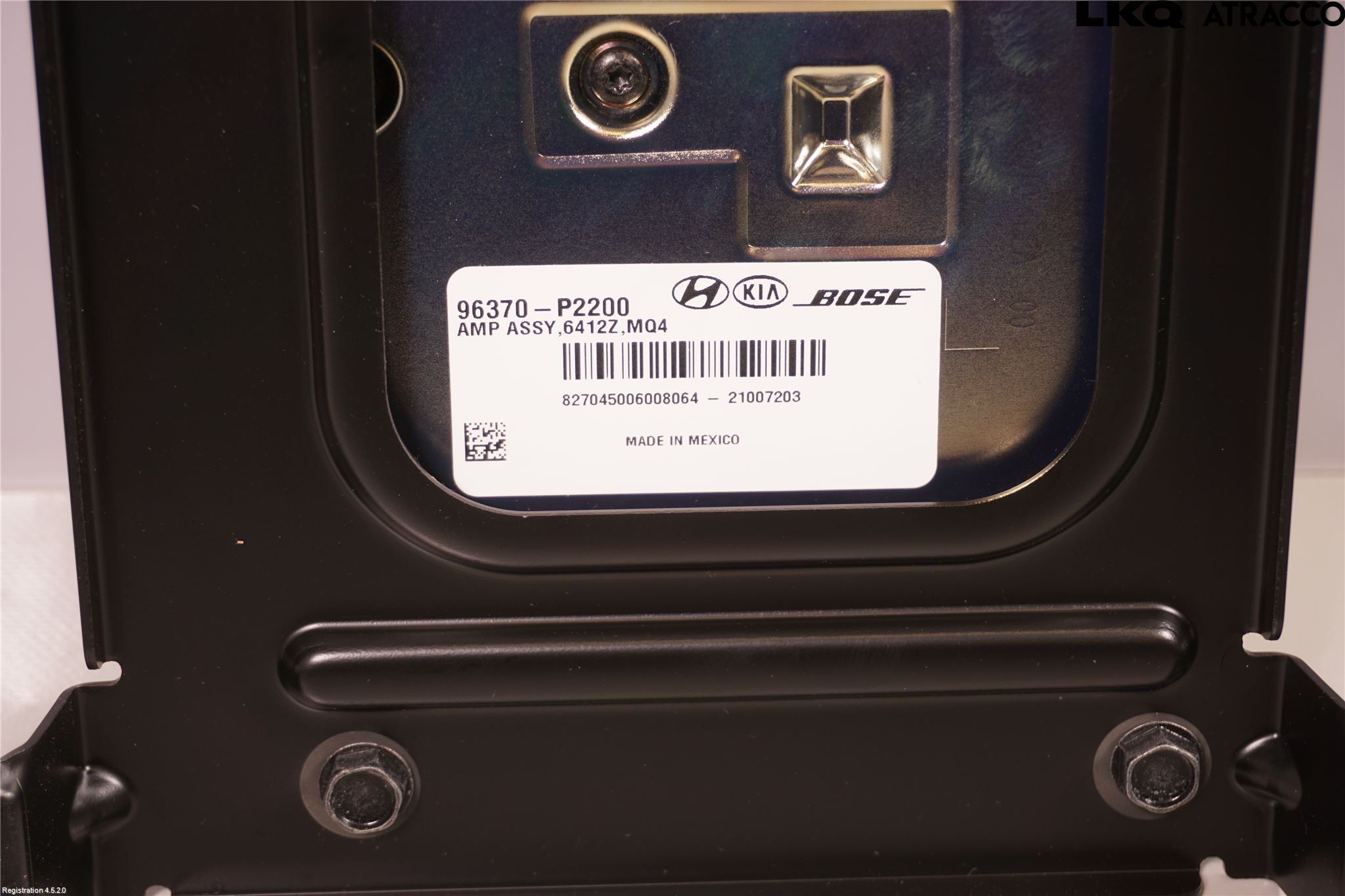Kia SORENTO 21- Radio-Stereo Förstärkare