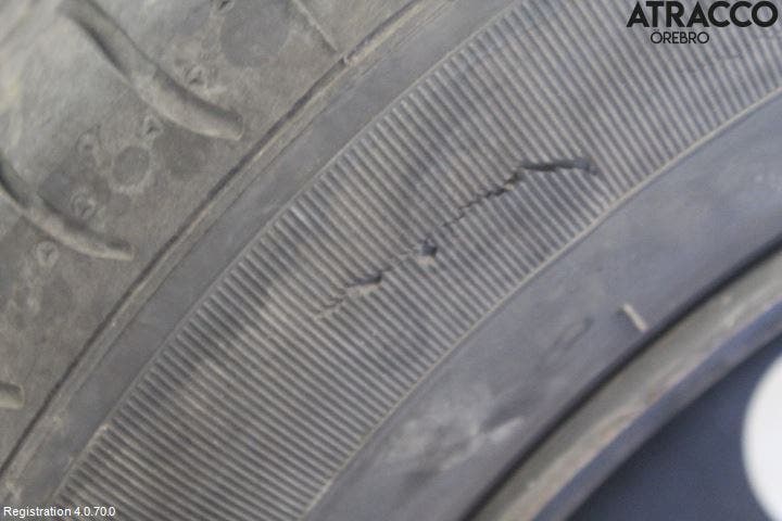 Peugeot 2008 13-20 Sommardäck Plåtfälg 4St