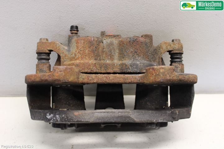 Fiat FREEMONT Bromsok Fram Vänster