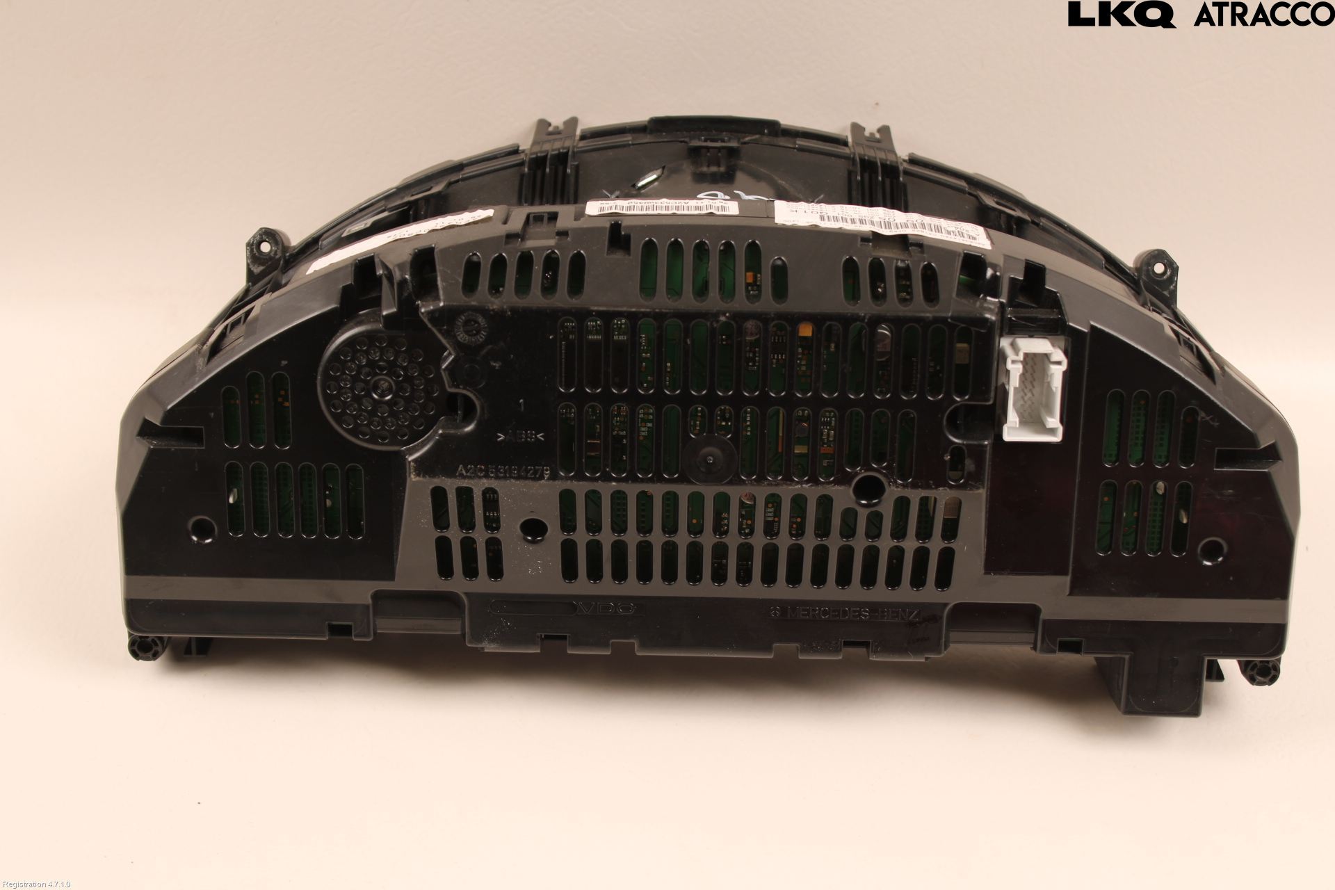 Mercedes-Benz MB C-KLASS (W204) 07-15 Instrument Komb