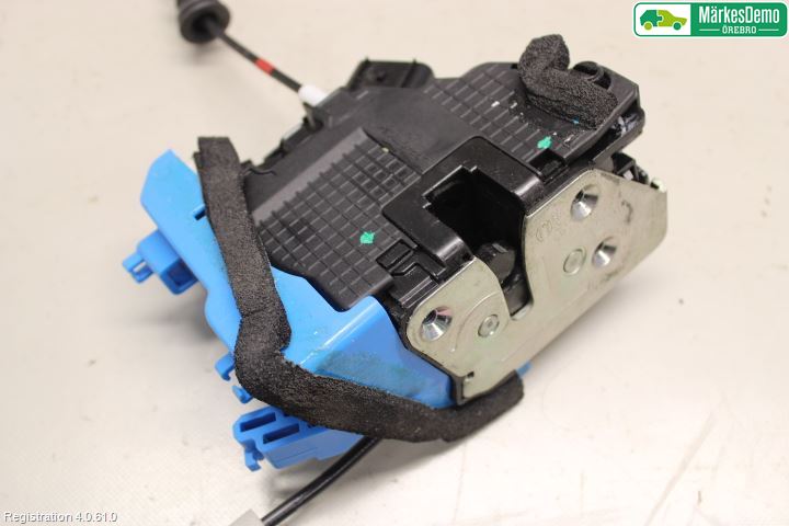 Kia CEED 12-18 Låskista-Dörrlås