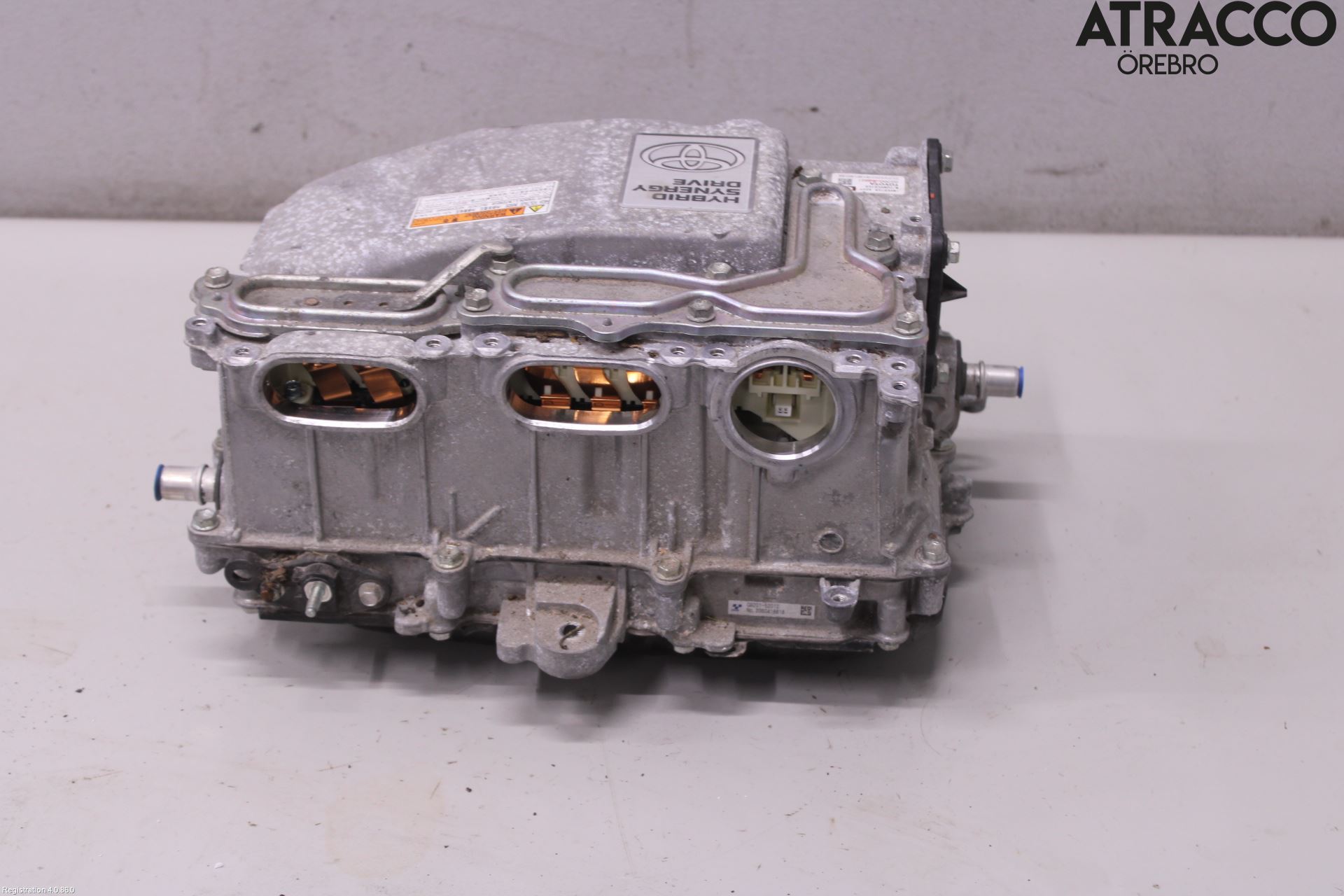 Toyota YARIS XP130 15-20 Hybridconverter